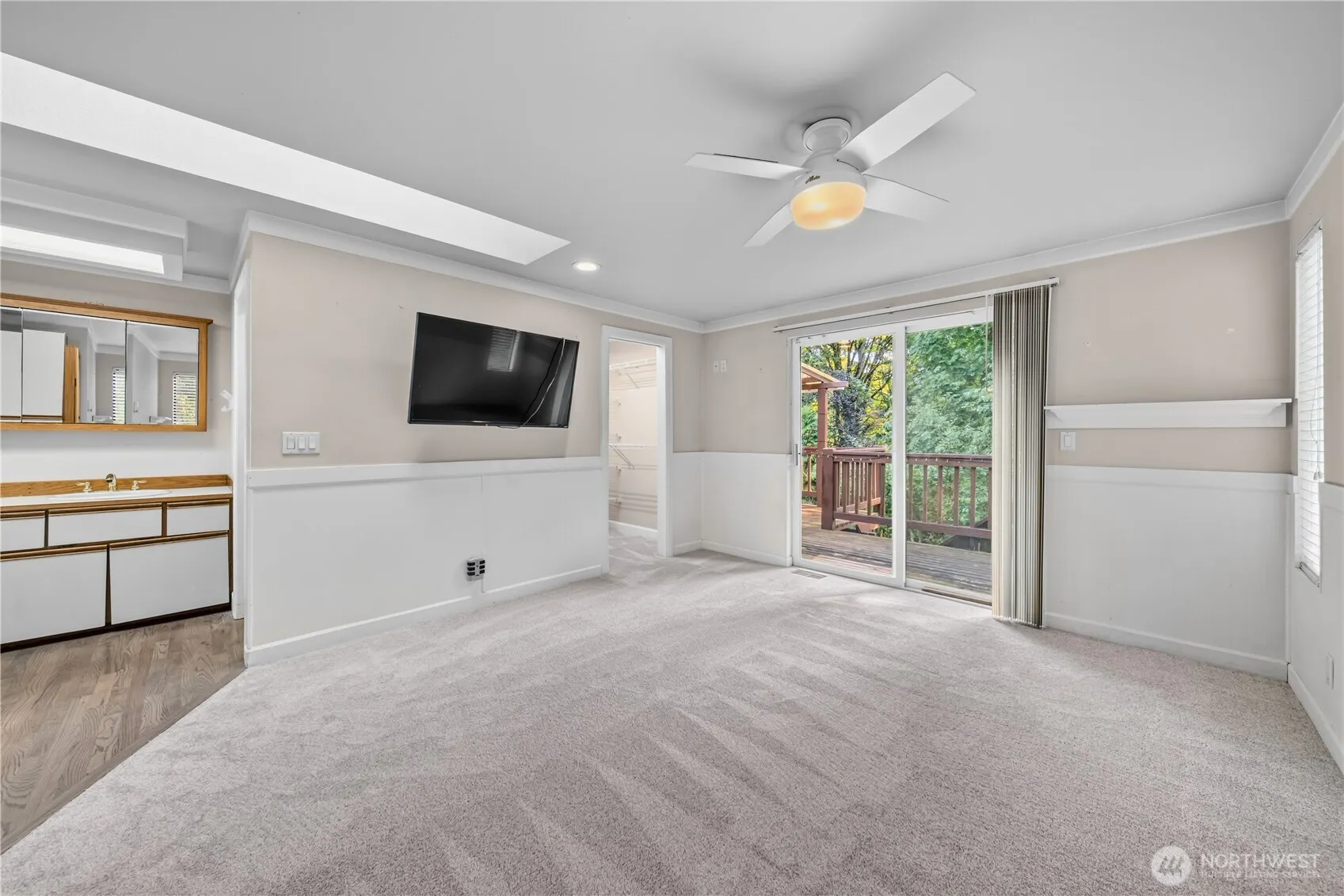 14327 NE 84th Court , Redmond, WA 98052