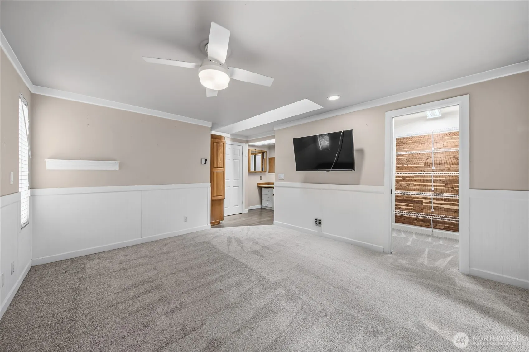 14327 NE 84th Court , Redmond, WA 98052