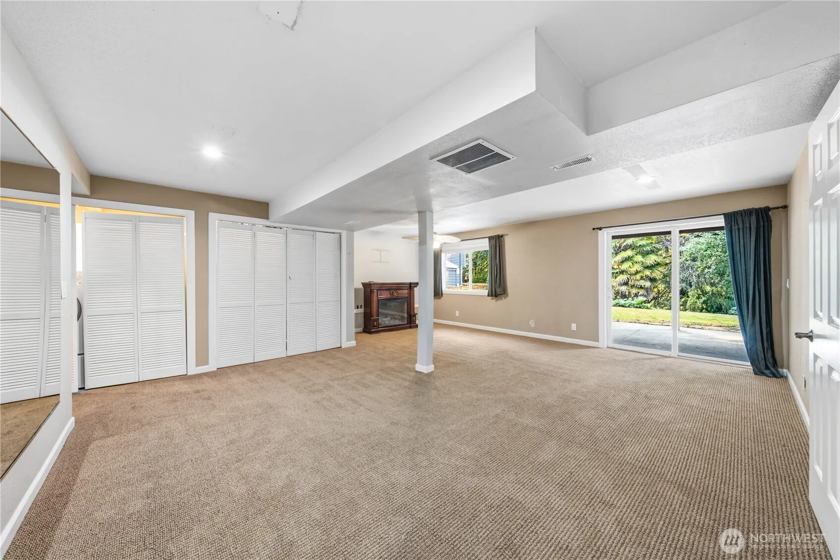 14327 NE 84th Court , Redmond, WA 98052