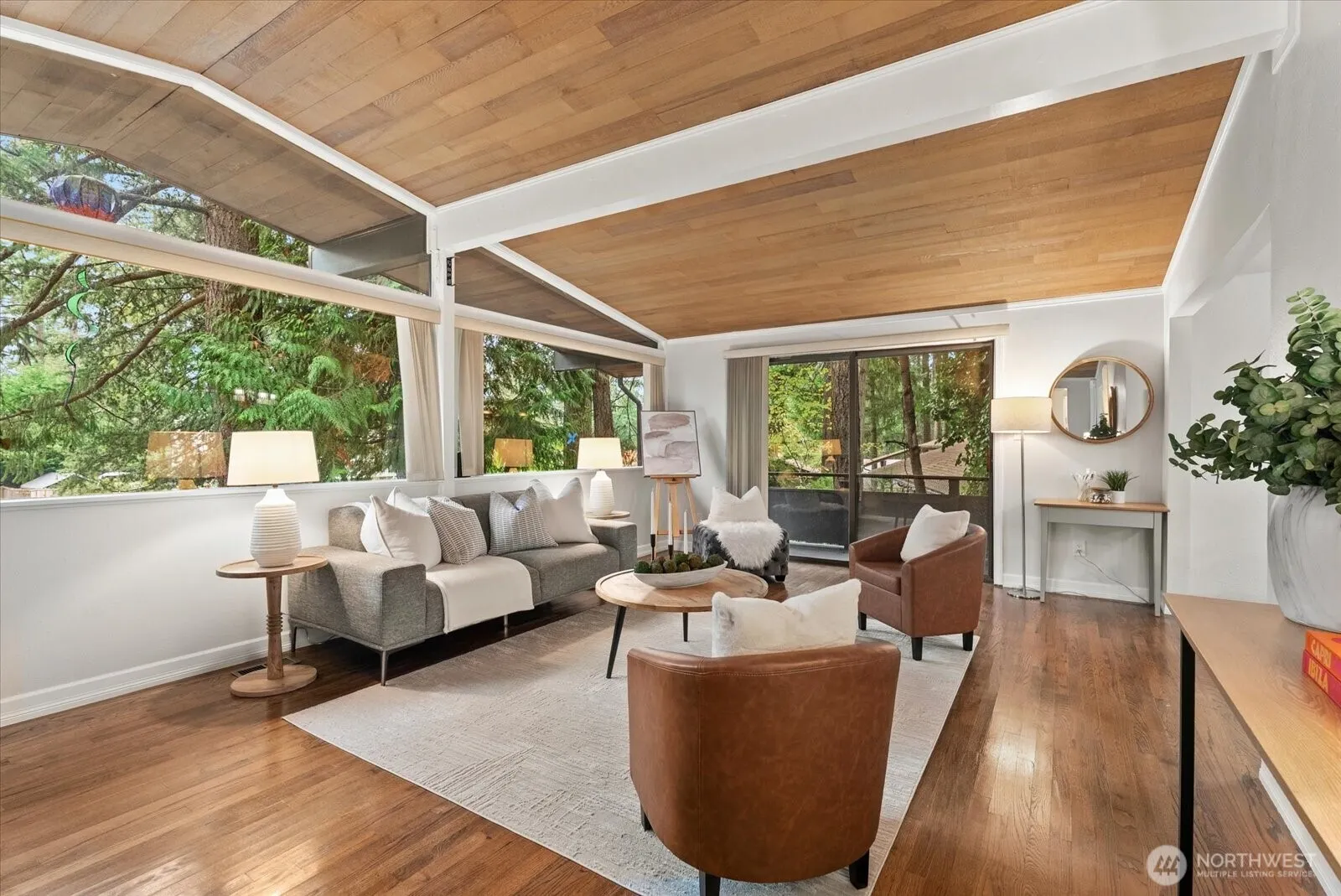 4220 159th Avenue SE, Bellevue, WA 98006