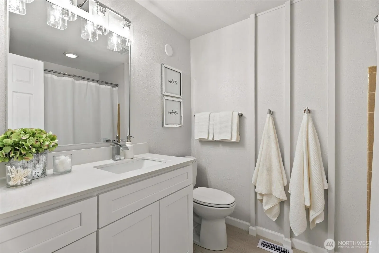 4220 159th Avenue SE, Bellevue, WA 98006