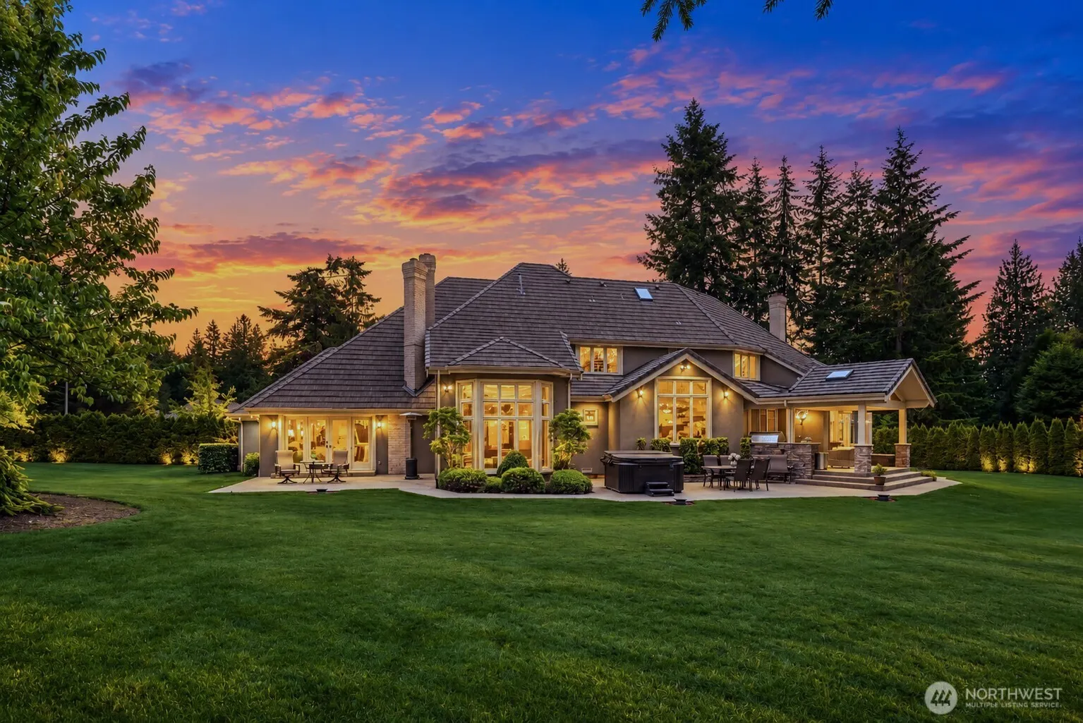 20450 NE 71st Street , Redmond, WA 98053-4725