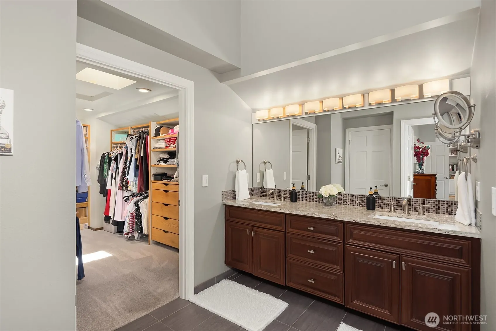 20724 NE 142nd Street , Woodinville, WA 98077