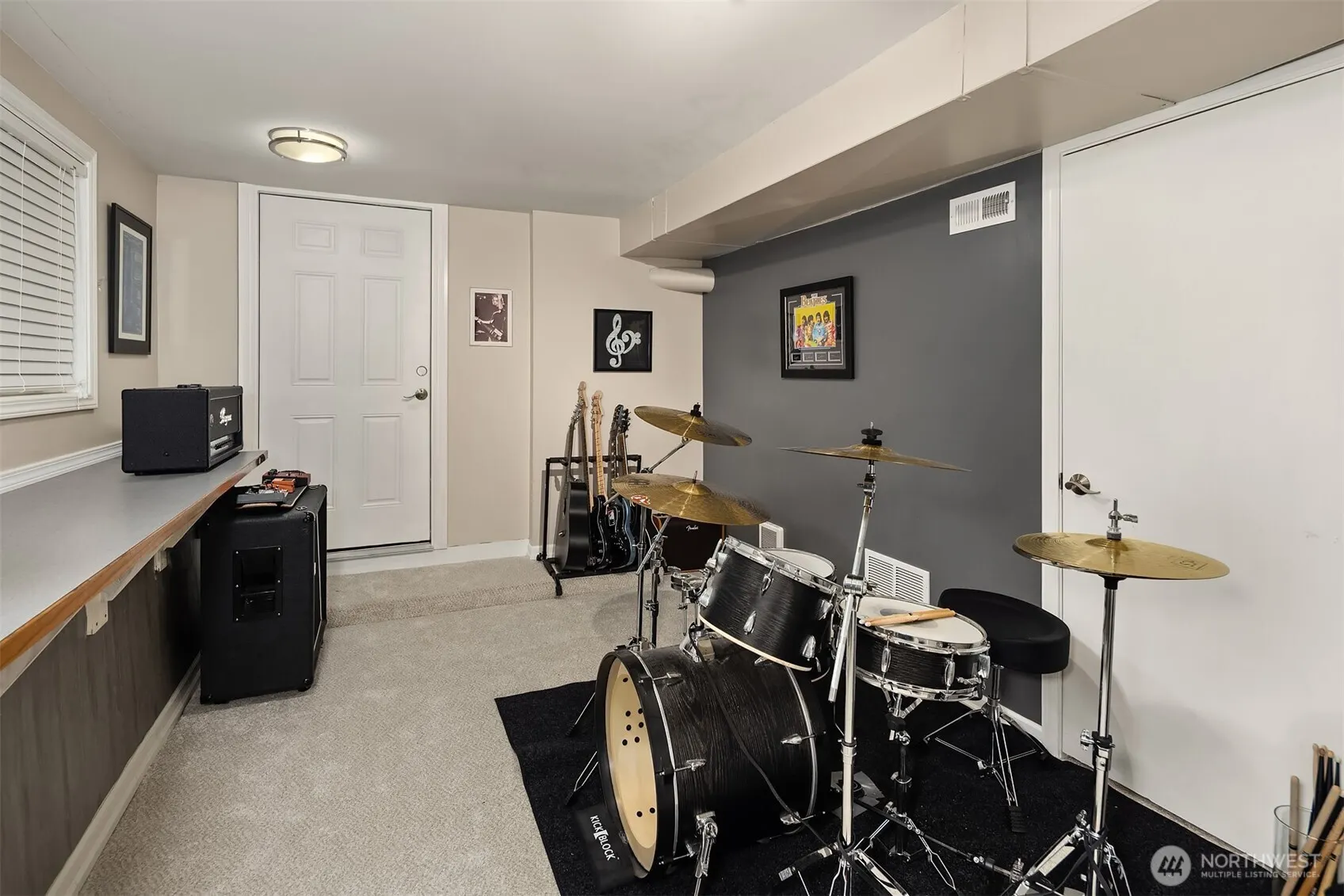 20724 NE 142nd Street , Woodinville, WA 98077