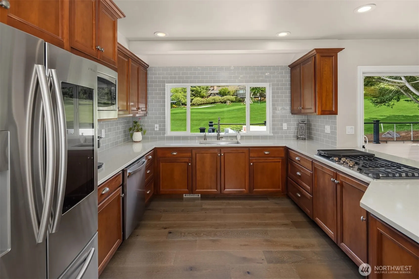 20724 NE 142nd Street , Woodinville, WA 98077