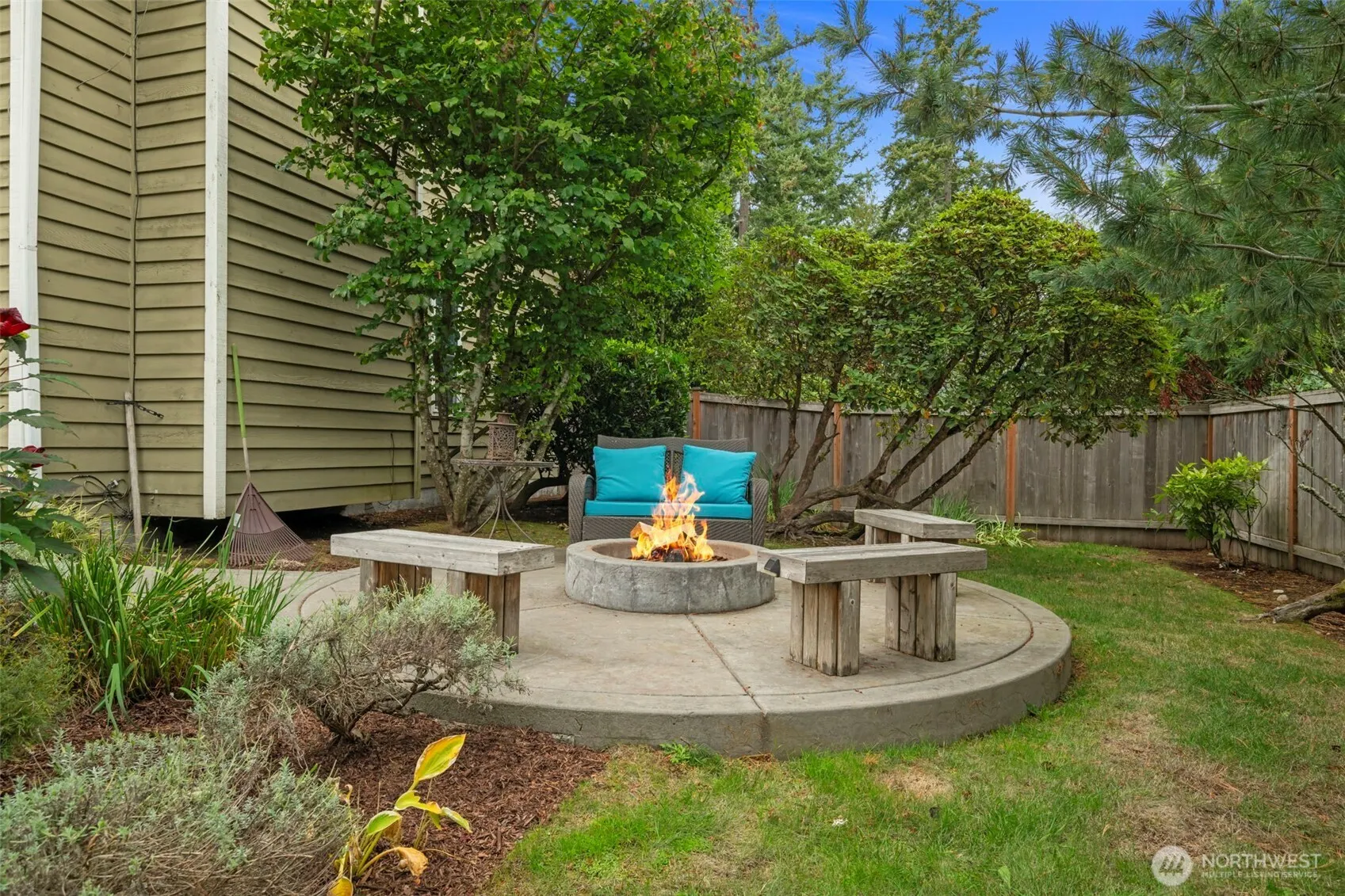 21143 NE 16th Street , Sammamish, WA 98074