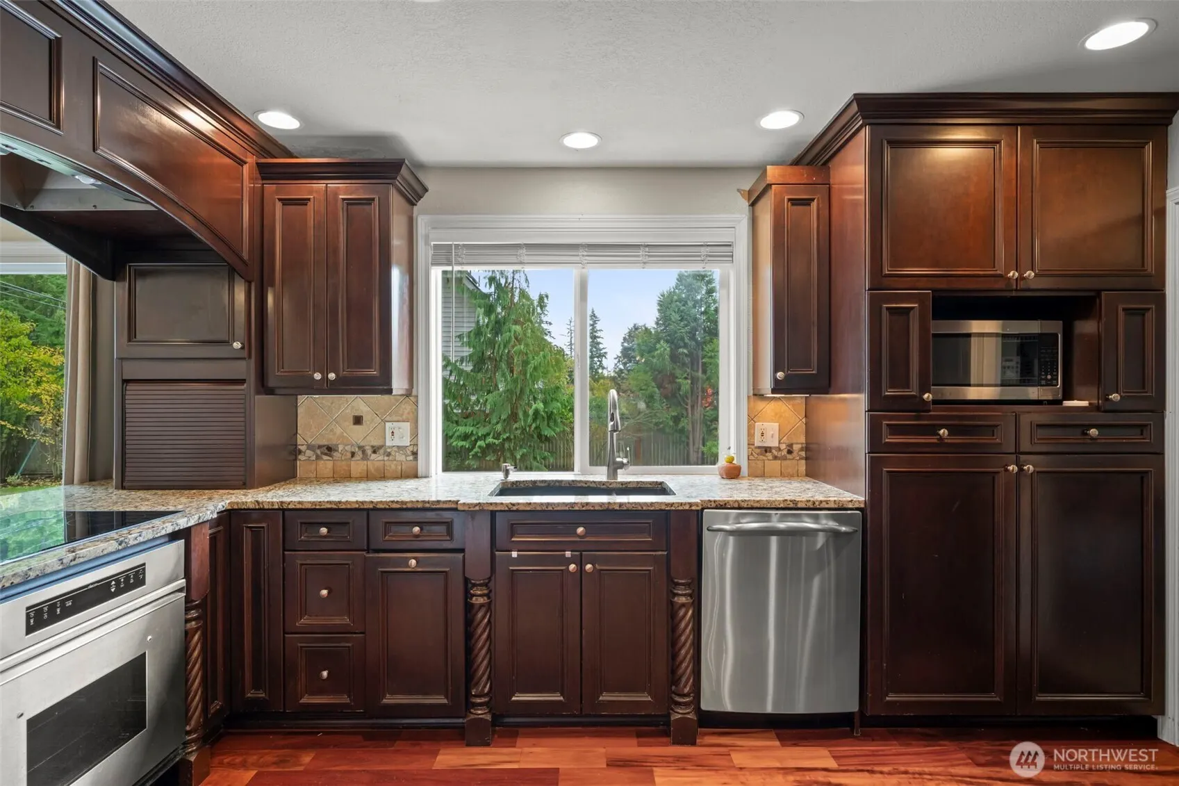 21143 NE 16th Street , Sammamish, WA 98074