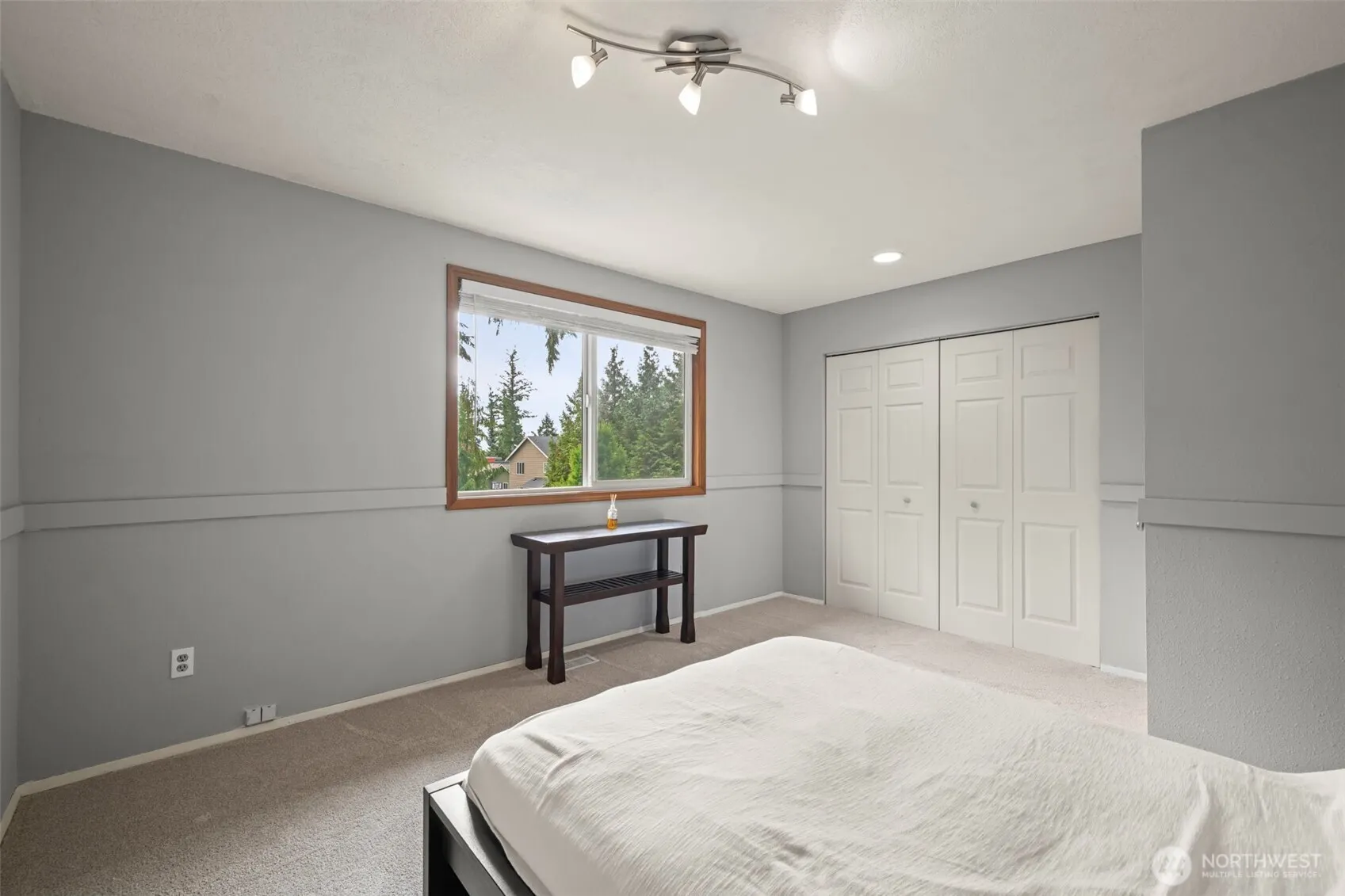 21143 NE 16th Street , Sammamish, WA 98074