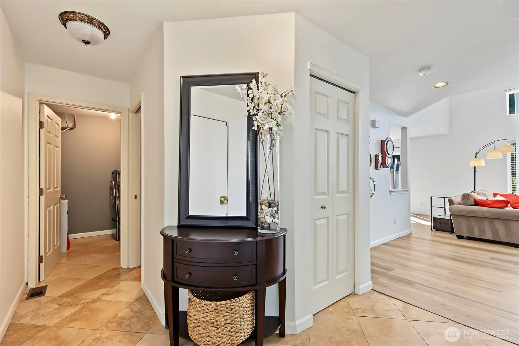 11502 SE 221st Place , Kent, WA 98031