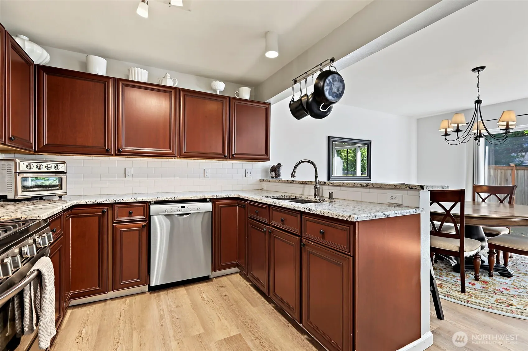 11502 SE 221st Place , Kent, WA 98031