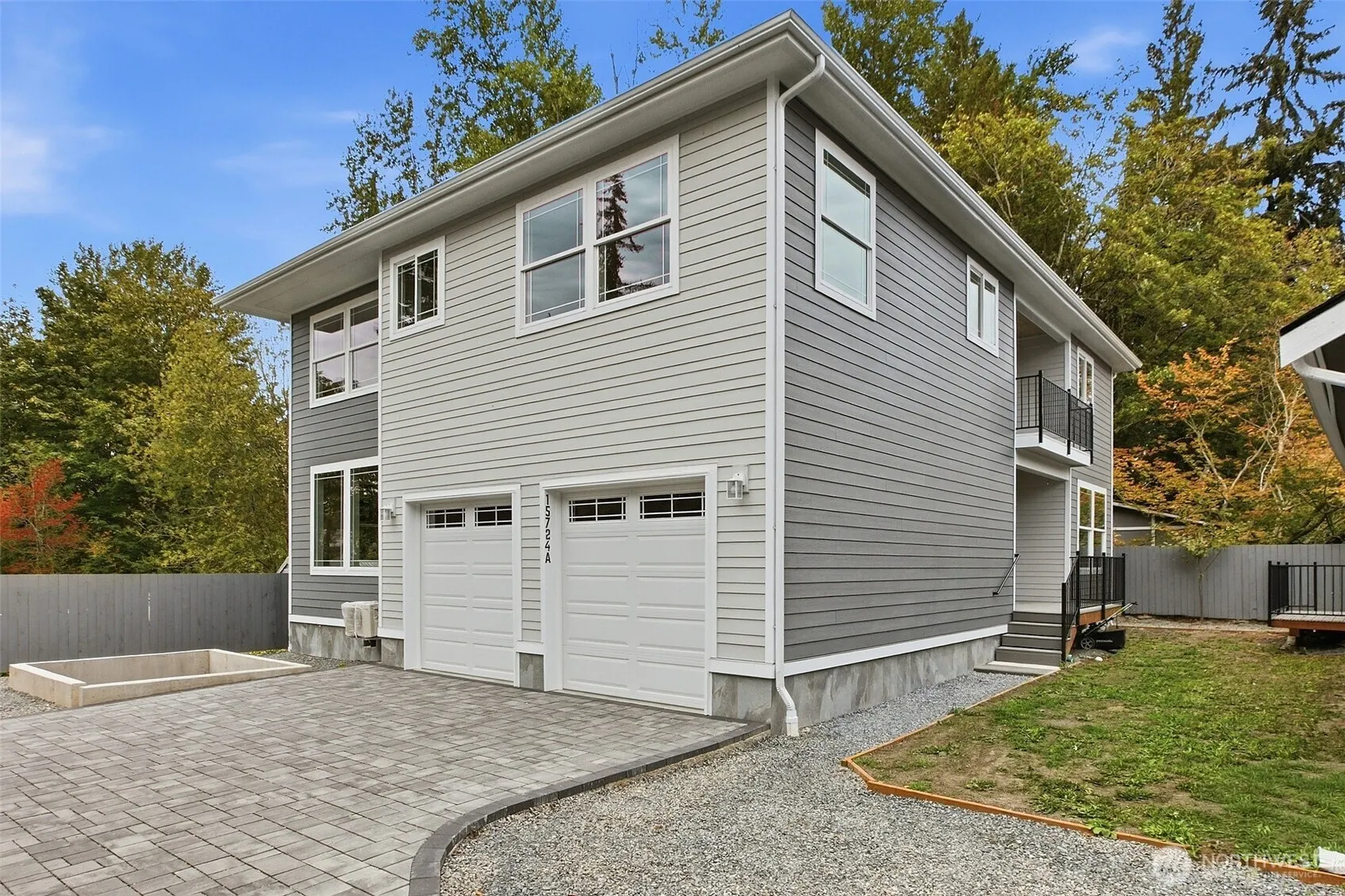 15724 king Place #A, Lynnwood, WA 98087