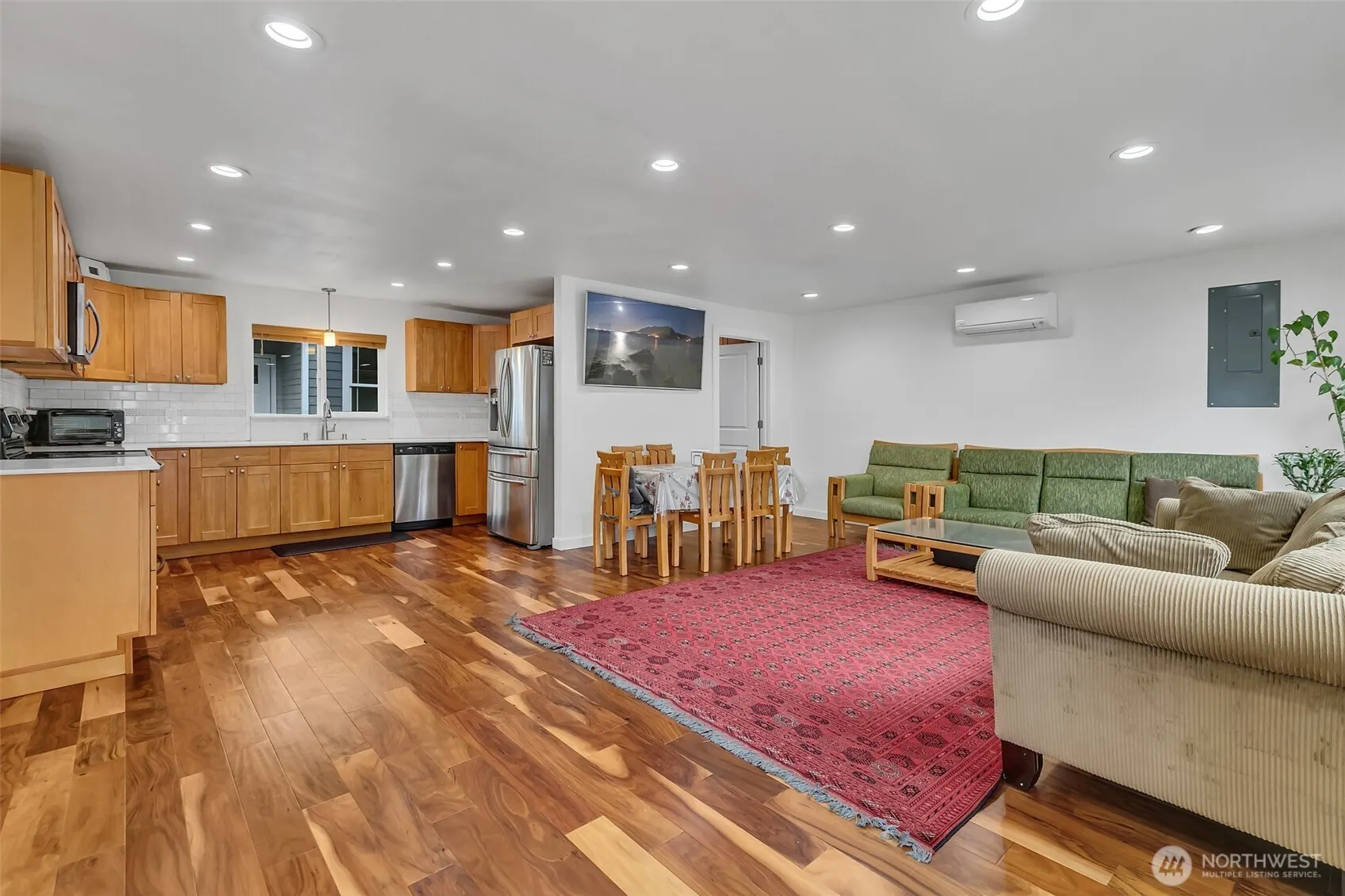 15724 king Place #A, Lynnwood, WA 98087