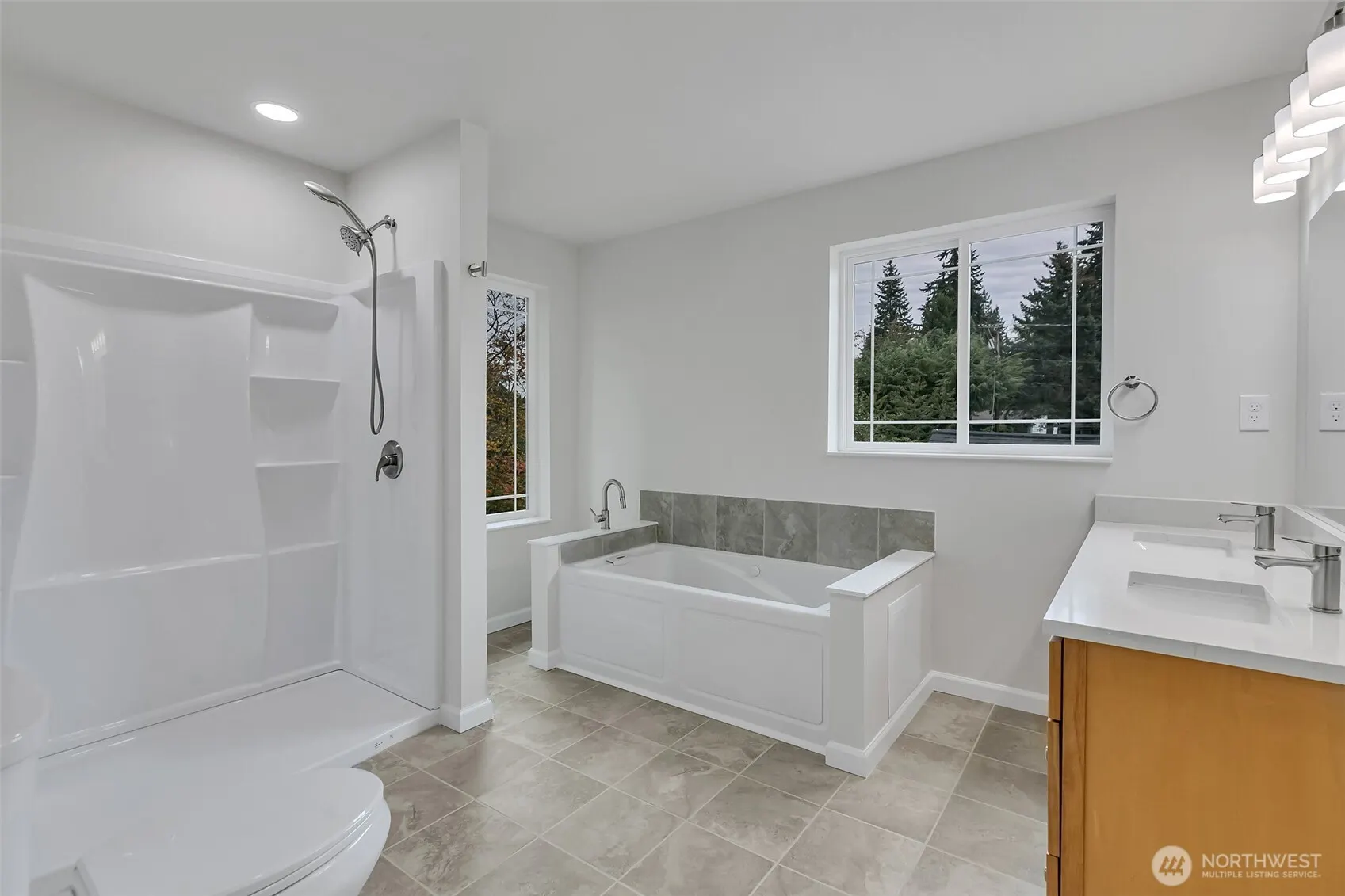 15724 king Place #A, Lynnwood, WA 98087