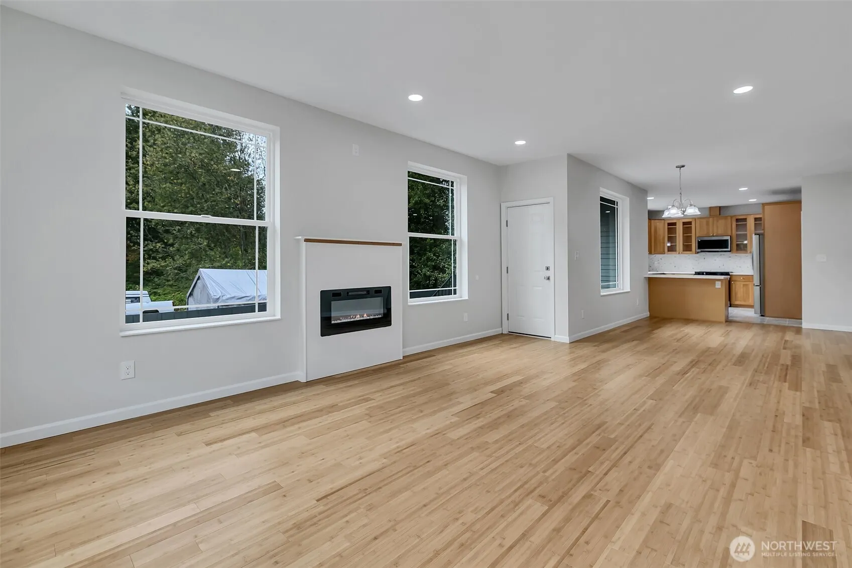15724 king Place #A, Lynnwood, WA 98087