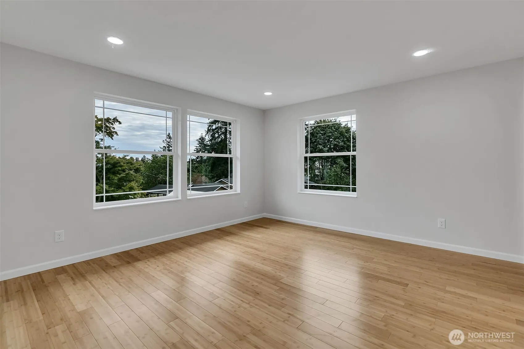 15724 king Place #A, Lynnwood, WA 98087