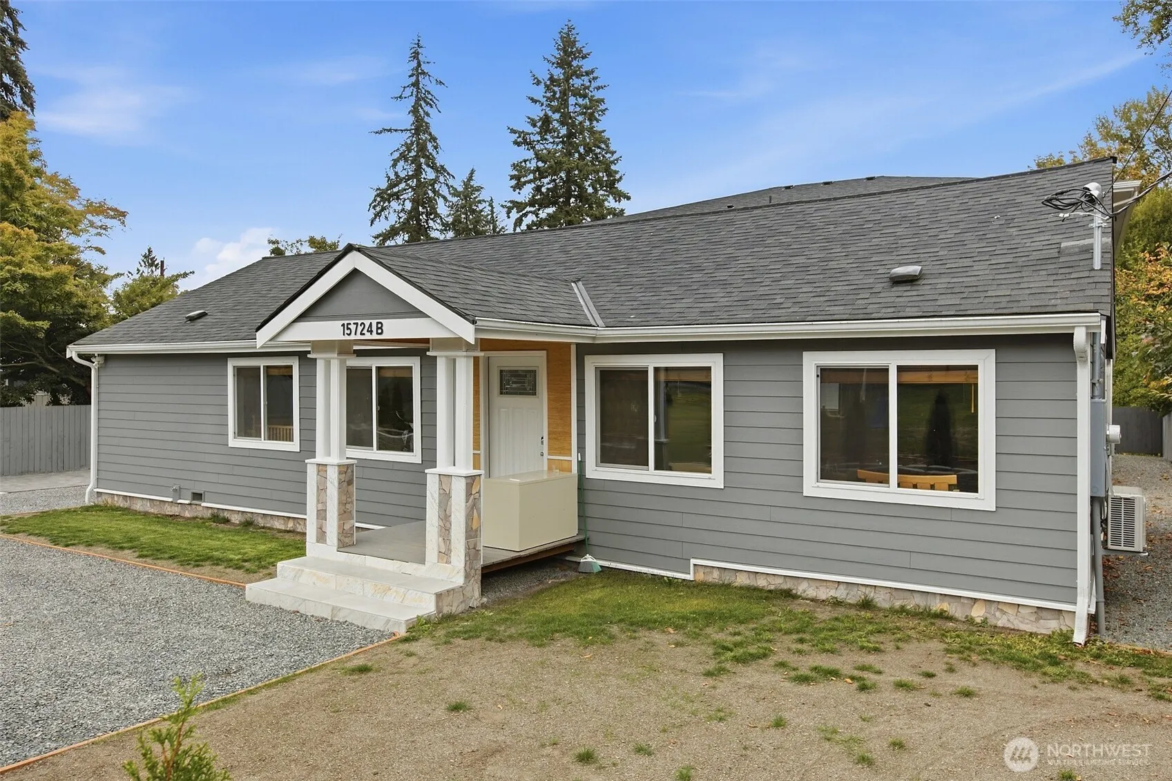 15724 king Place #A, Lynnwood, WA 98087