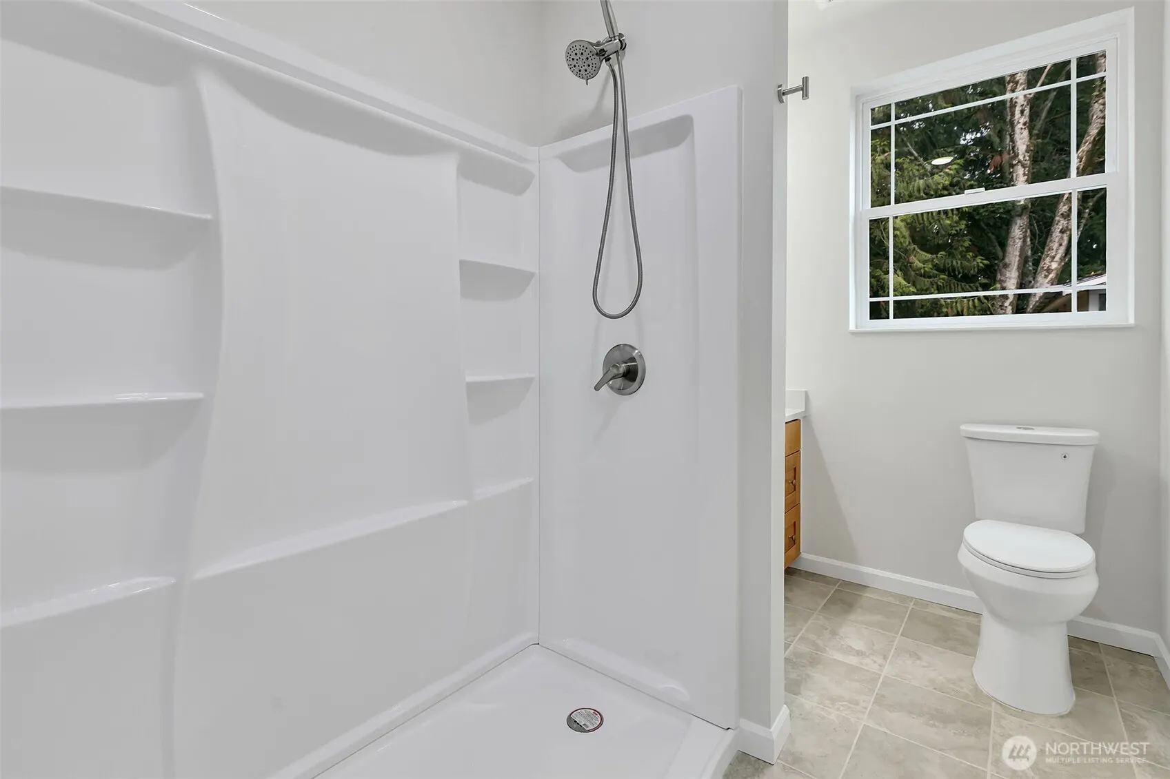 15724 king Place #A, Lynnwood, WA 98087