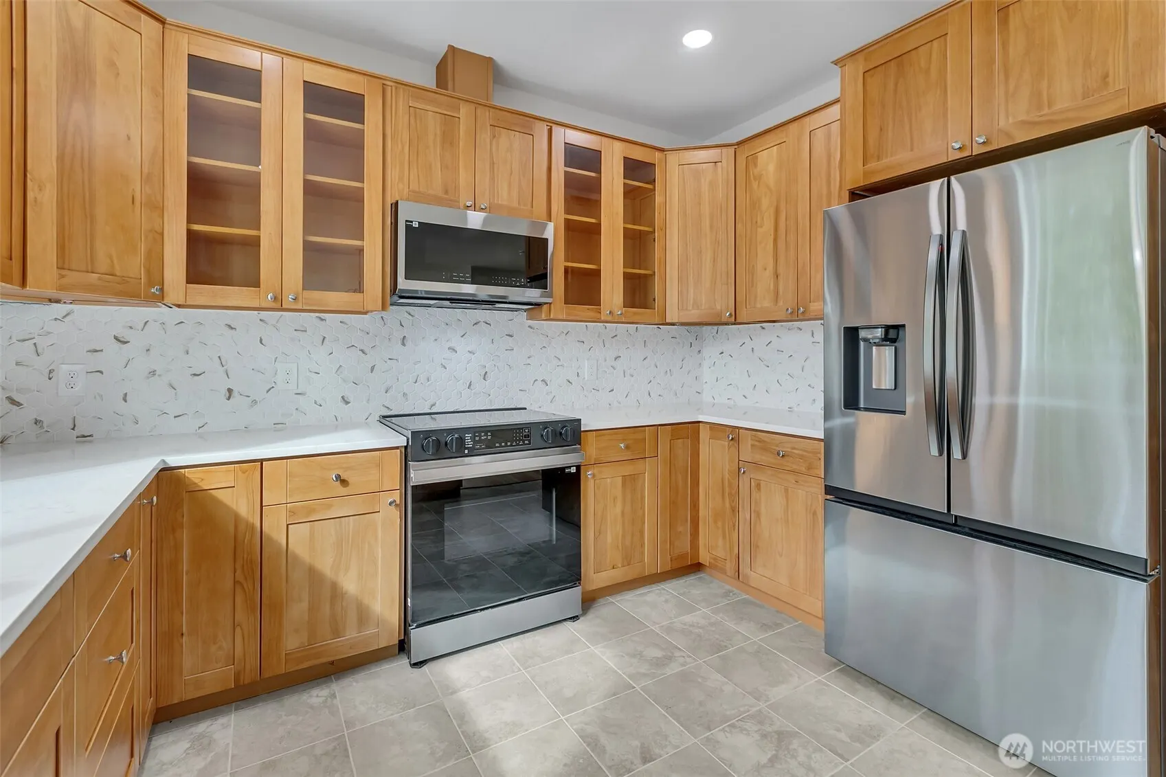 15724 king Place #A, Lynnwood, WA 98087