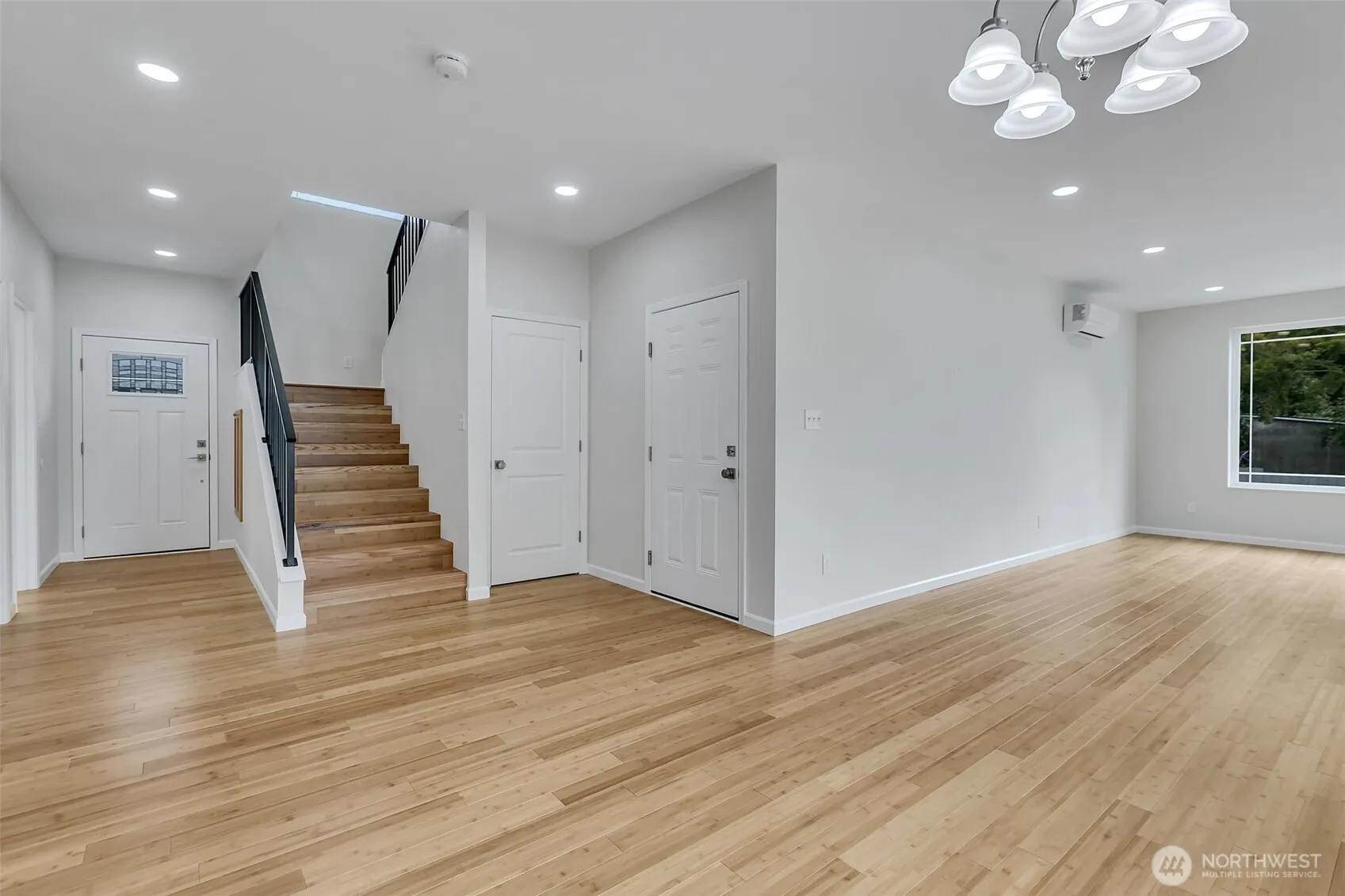 15724 king Place #A, Lynnwood, WA 98087