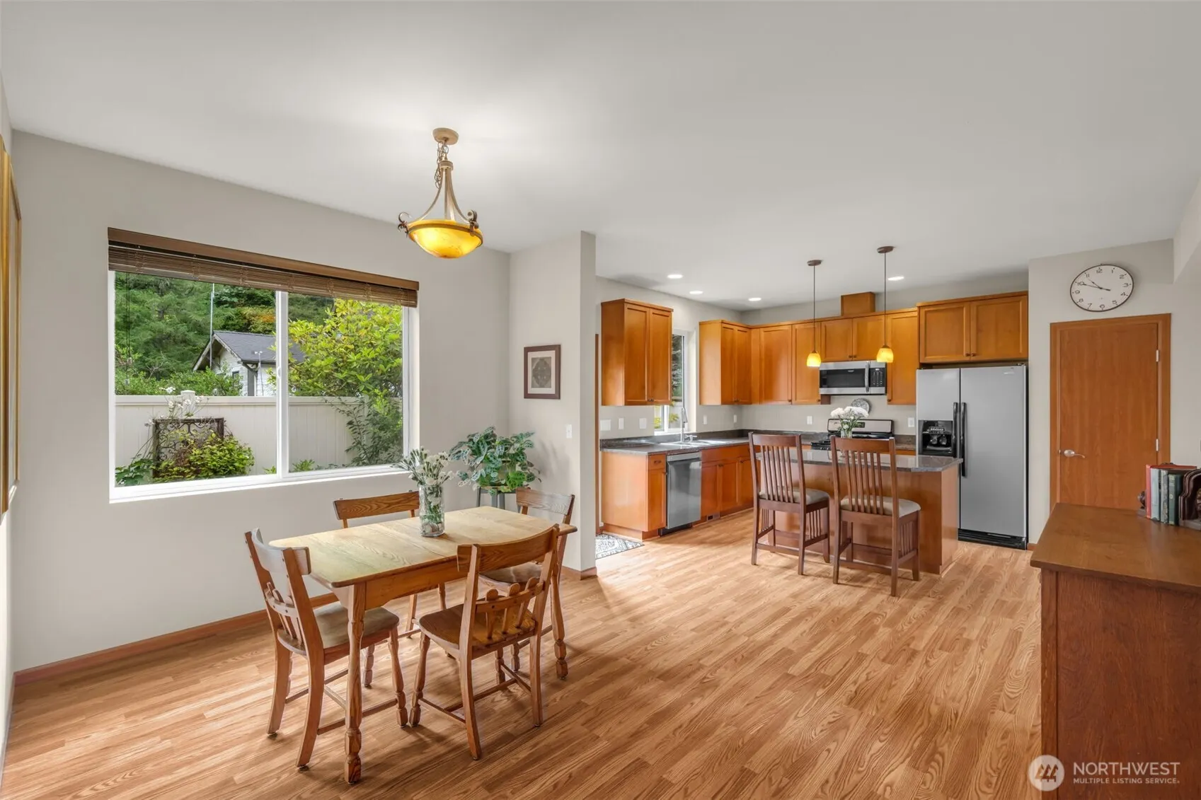 160 6th Avenue SE, Issaquah, WA 98027