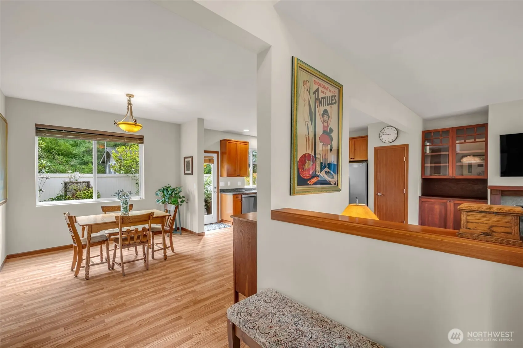160 6th Avenue SE, Issaquah, WA 98027