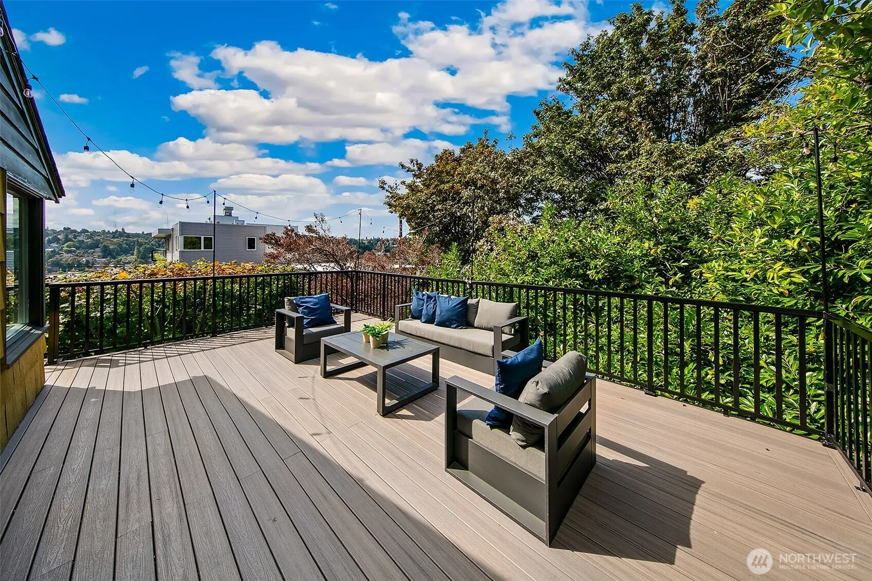 3951 Evanston Avenue N, Seattle, WA 98103