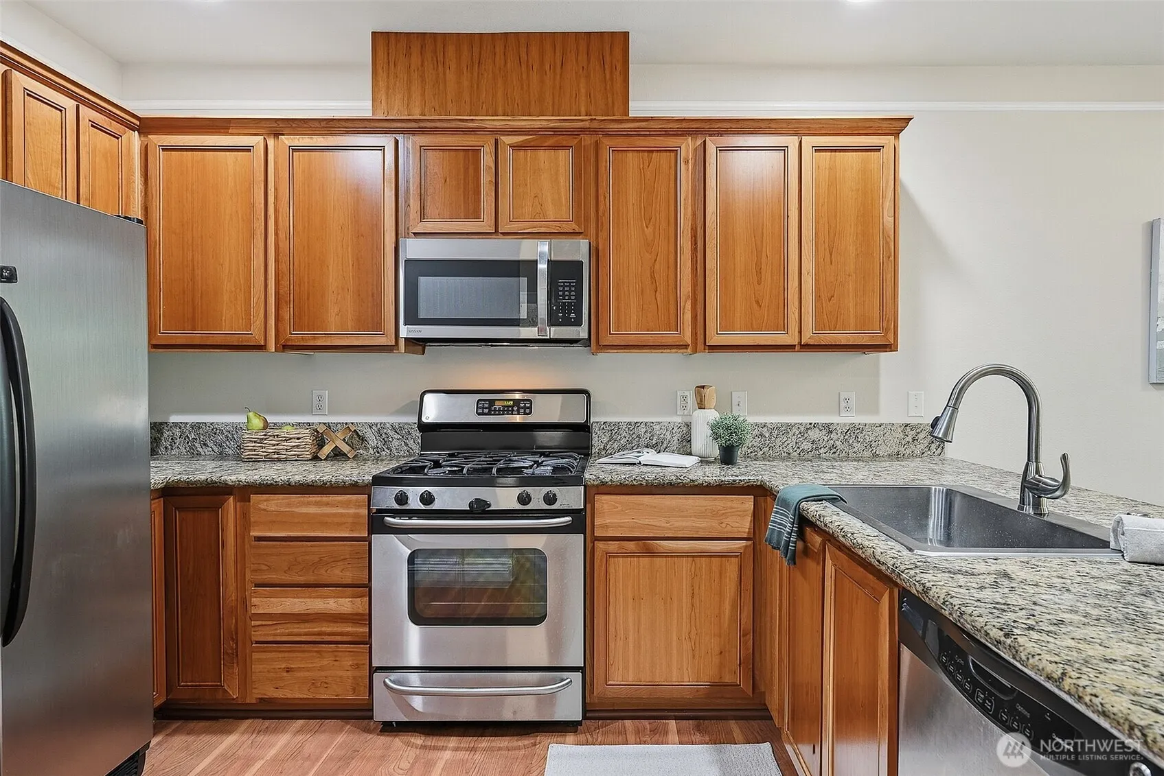 4811 Shattuck Place S #CC104, Renton, WA 98055