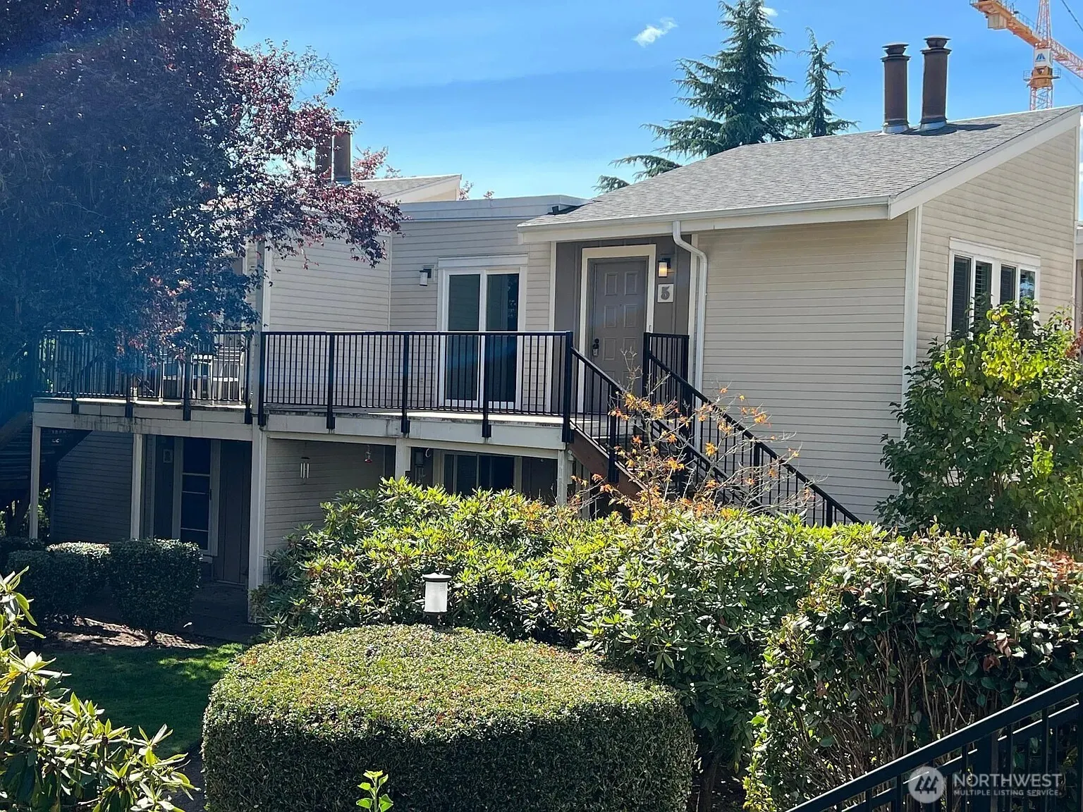12004 Slater Avenue NE #D5, Kirkland, WA 98034
