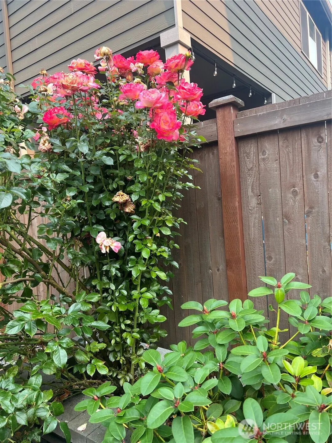 22713 35th Ave SE , Bothell, WA 98021
