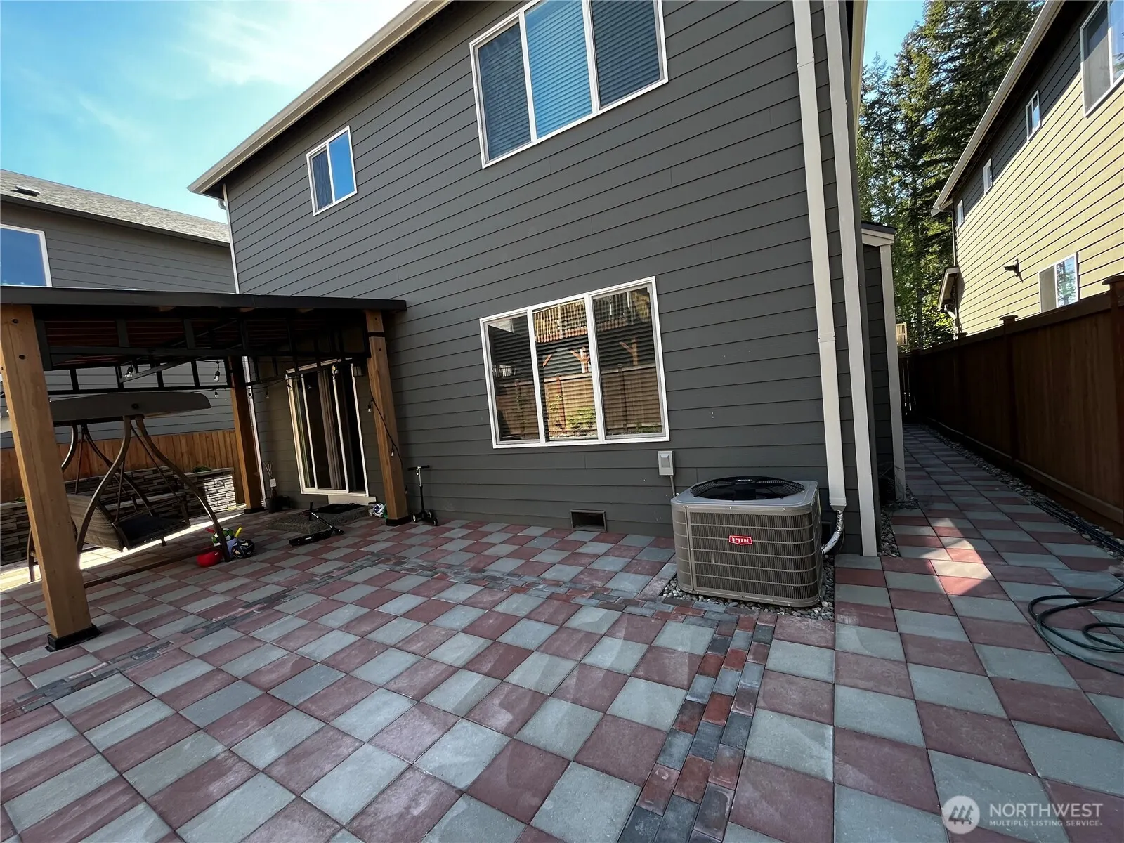 22713 35th Ave SE , Bothell, WA 98021