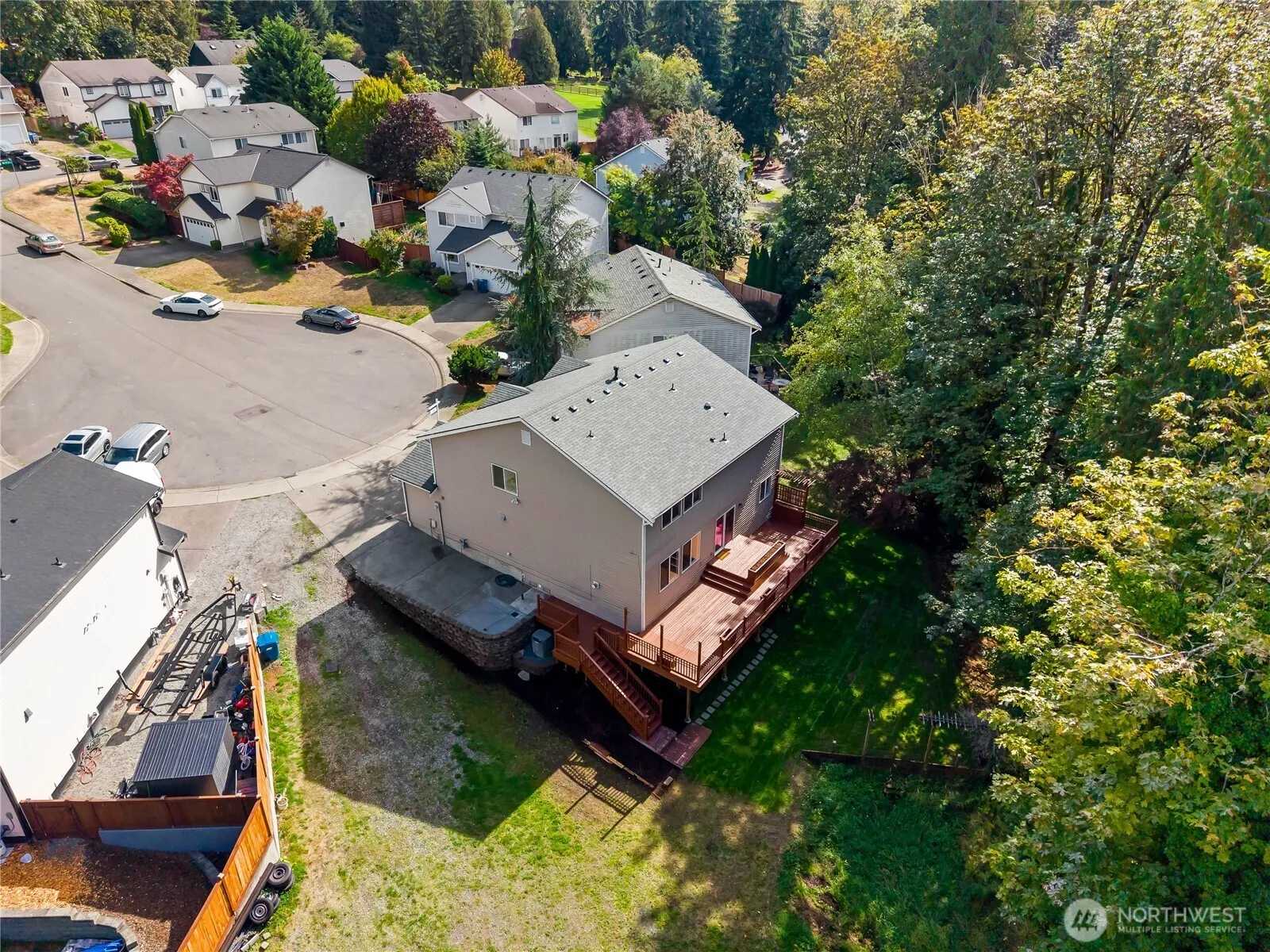 9525 S 221st Place , Kent, WA 98031