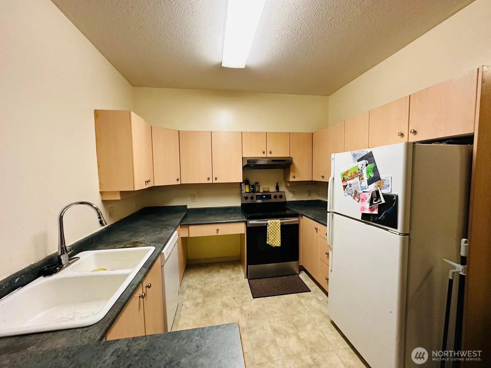 4217 164th Street SW #A105, Lynnwood, WA 98087