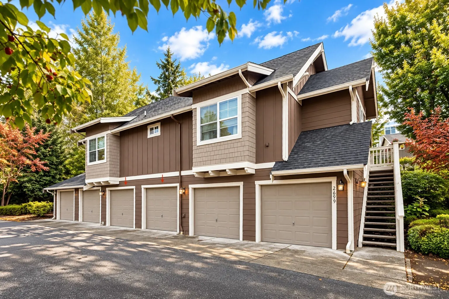 1789 27th Ln NE, Issaquah, WA 98029