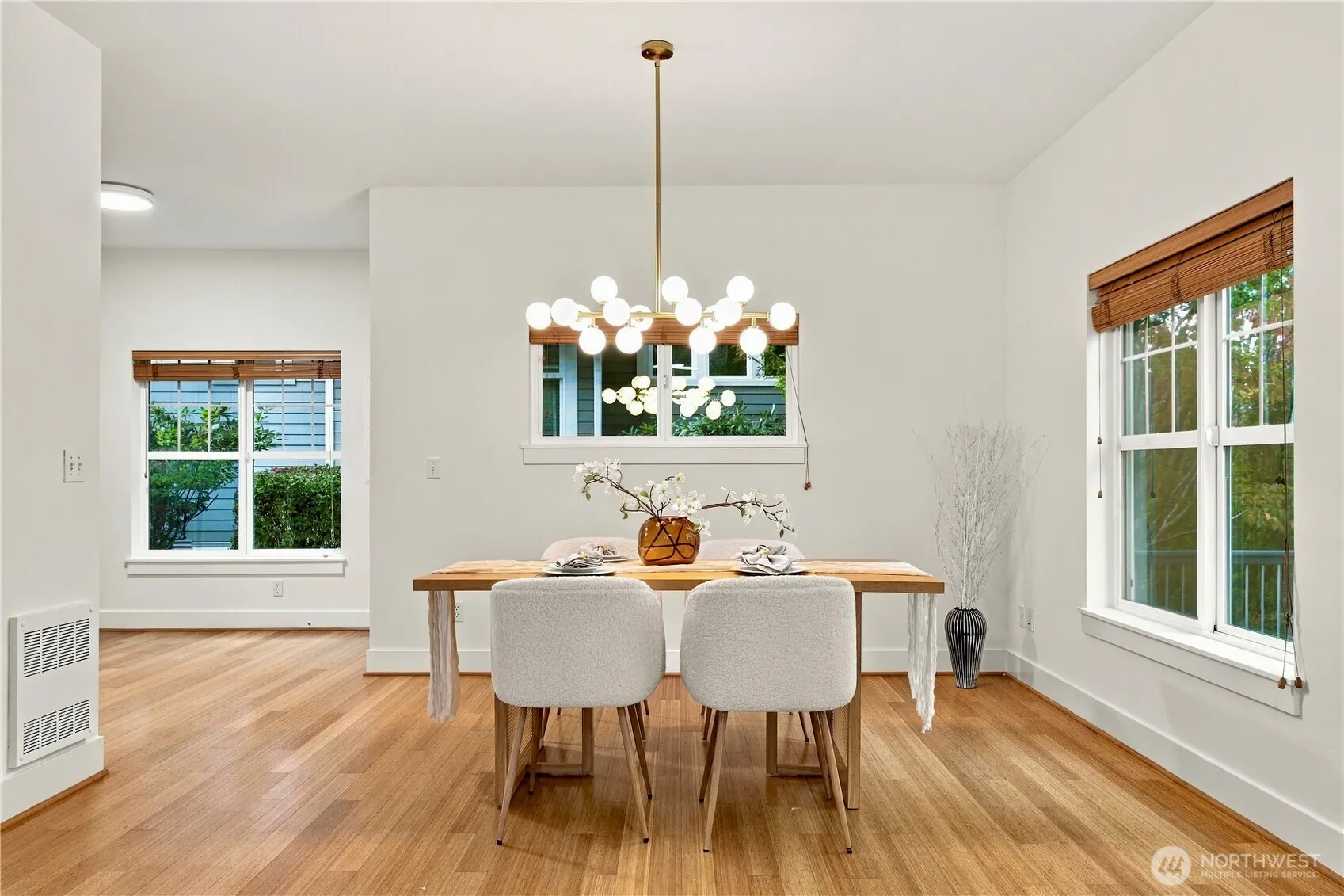 1789 27th Ln NE, Issaquah, WA 98029
