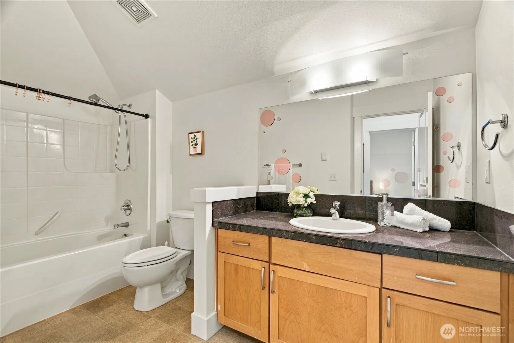 1789 27th Ln NE, Issaquah, WA 98029