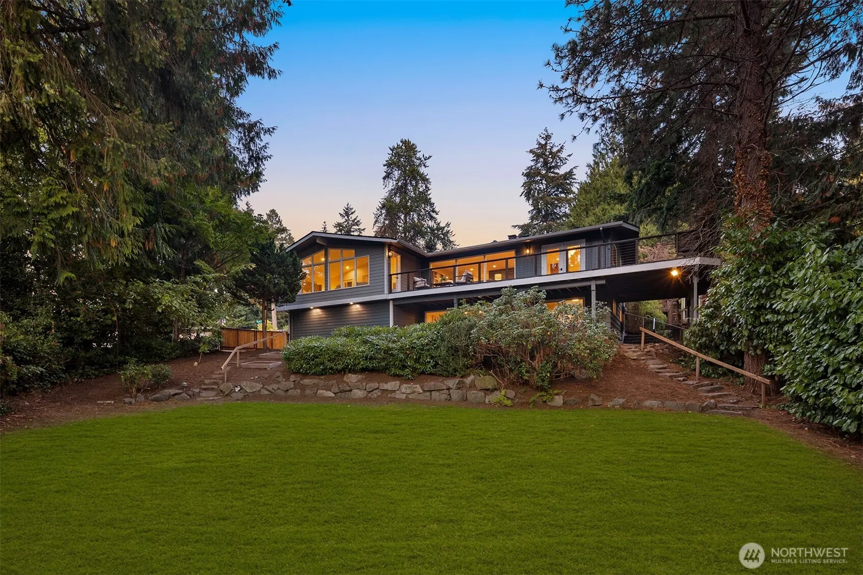 11203 101st Avenue NE, Kirkland, WA 98033
