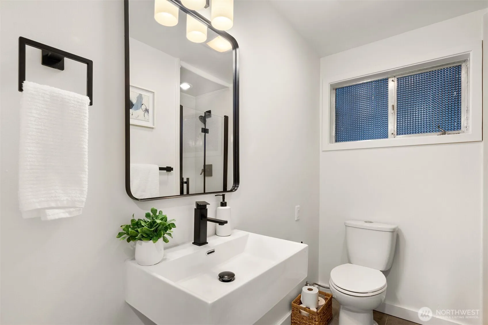 11203 101st Avenue NE, Kirkland, WA 98033
