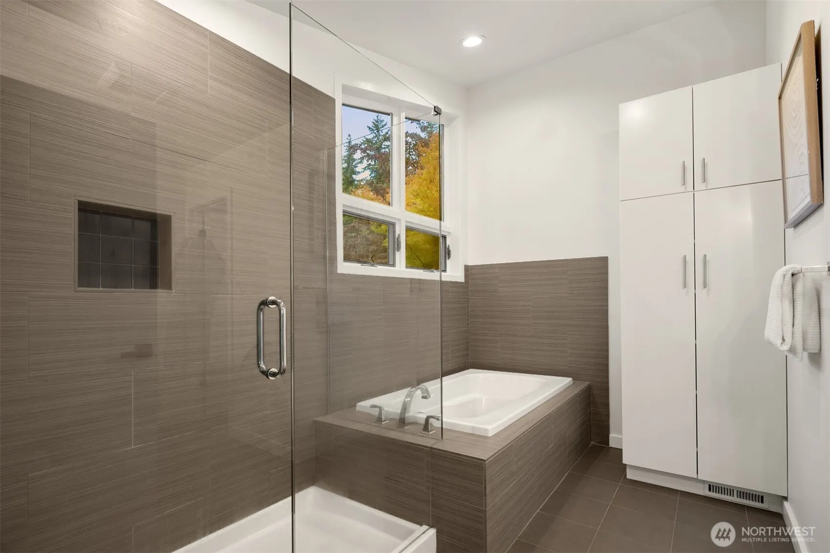 11203 101st Avenue NE, Kirkland, WA 98033