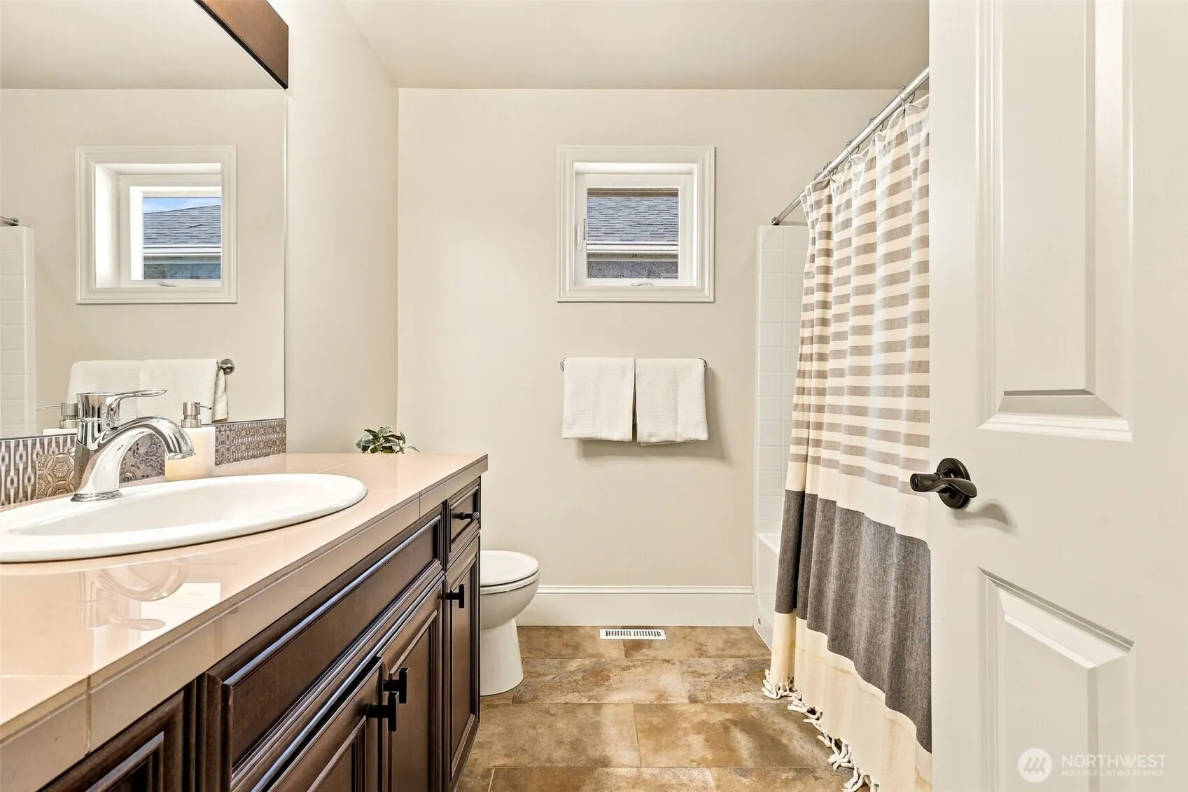 1453 244th Place SE, Sammamish, WA 98075-6090