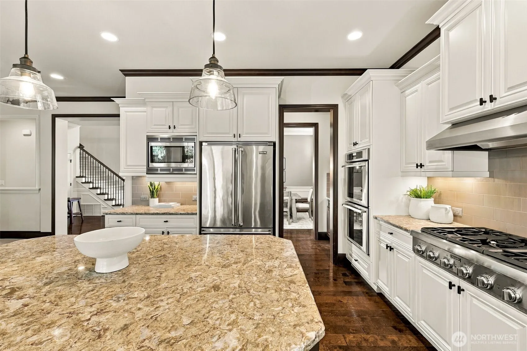1453 244th Place SE, Sammamish, WA 98075-6090