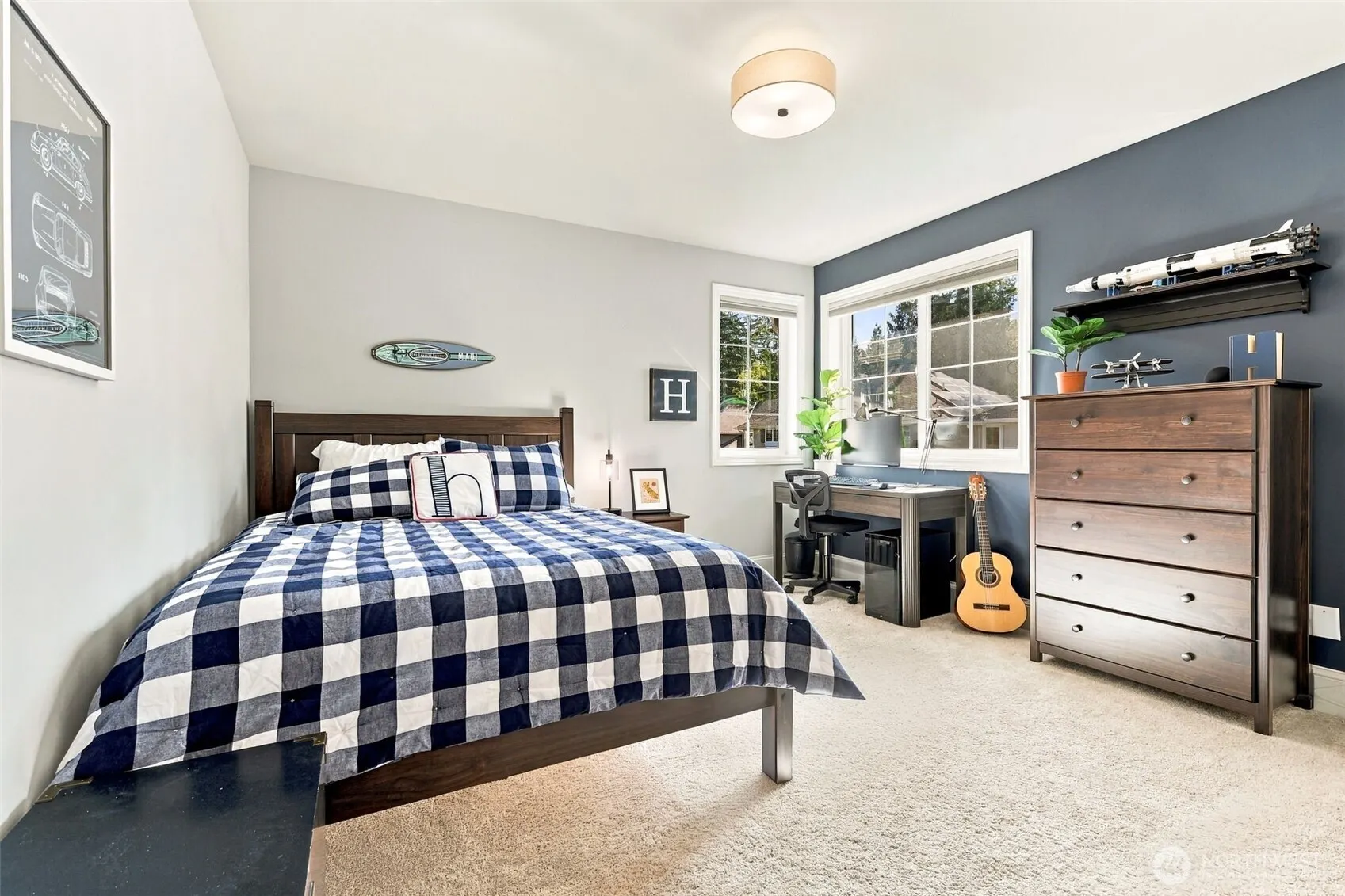 1453 244th Place SE, Sammamish, WA 98075-6090