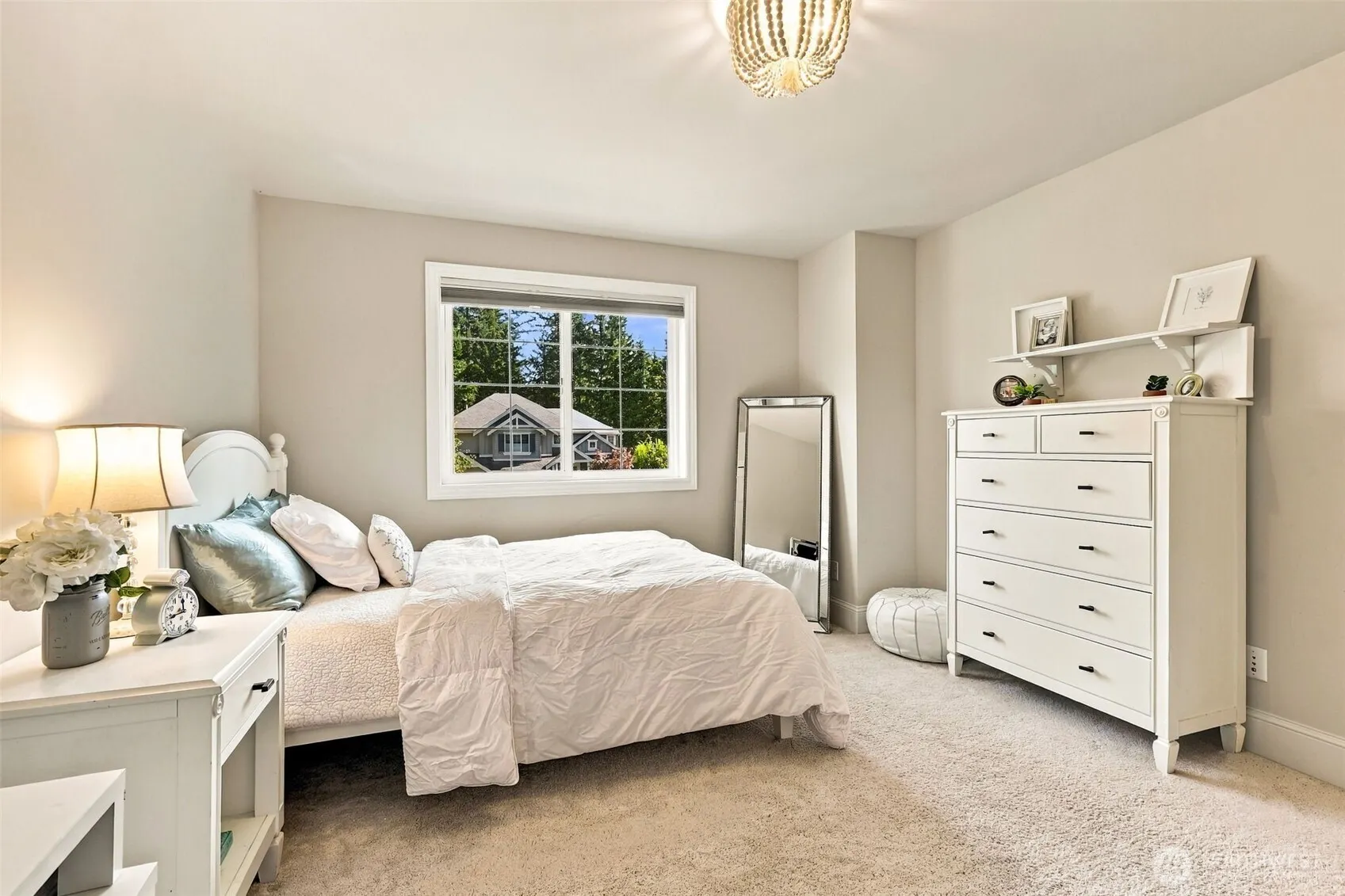 1453 244th Place SE, Sammamish, WA 98075-6090