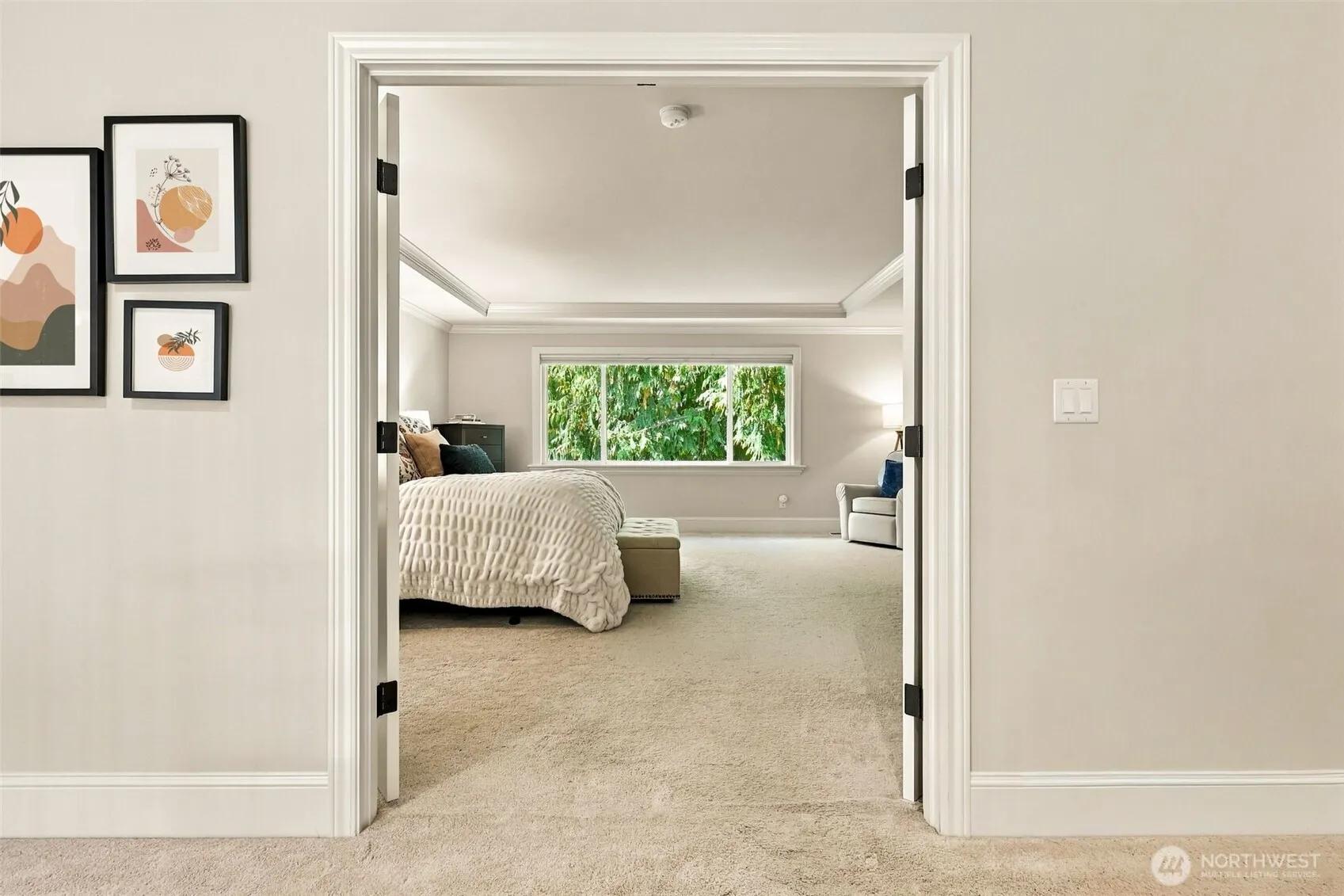 1453 244th Place SE, Sammamish, WA 98075-6090