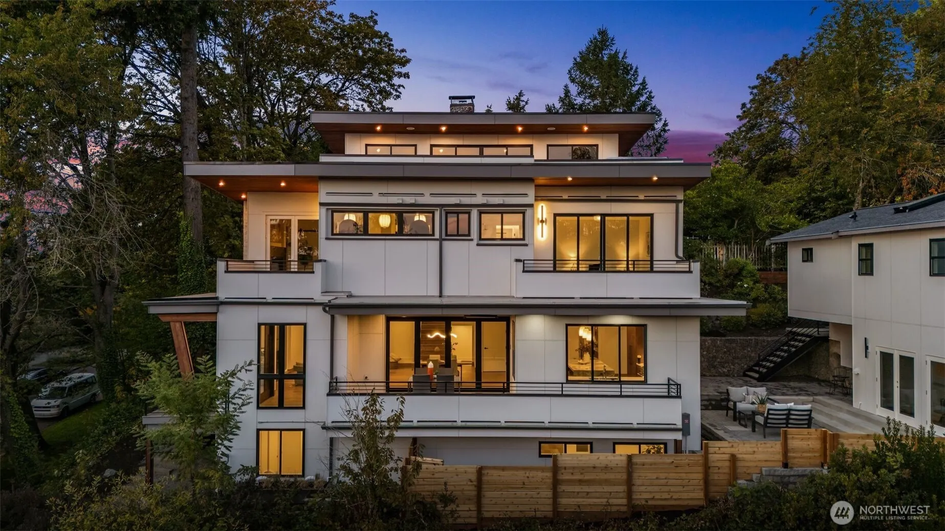 614 33rd Avenue E, Seattle, WA 98112