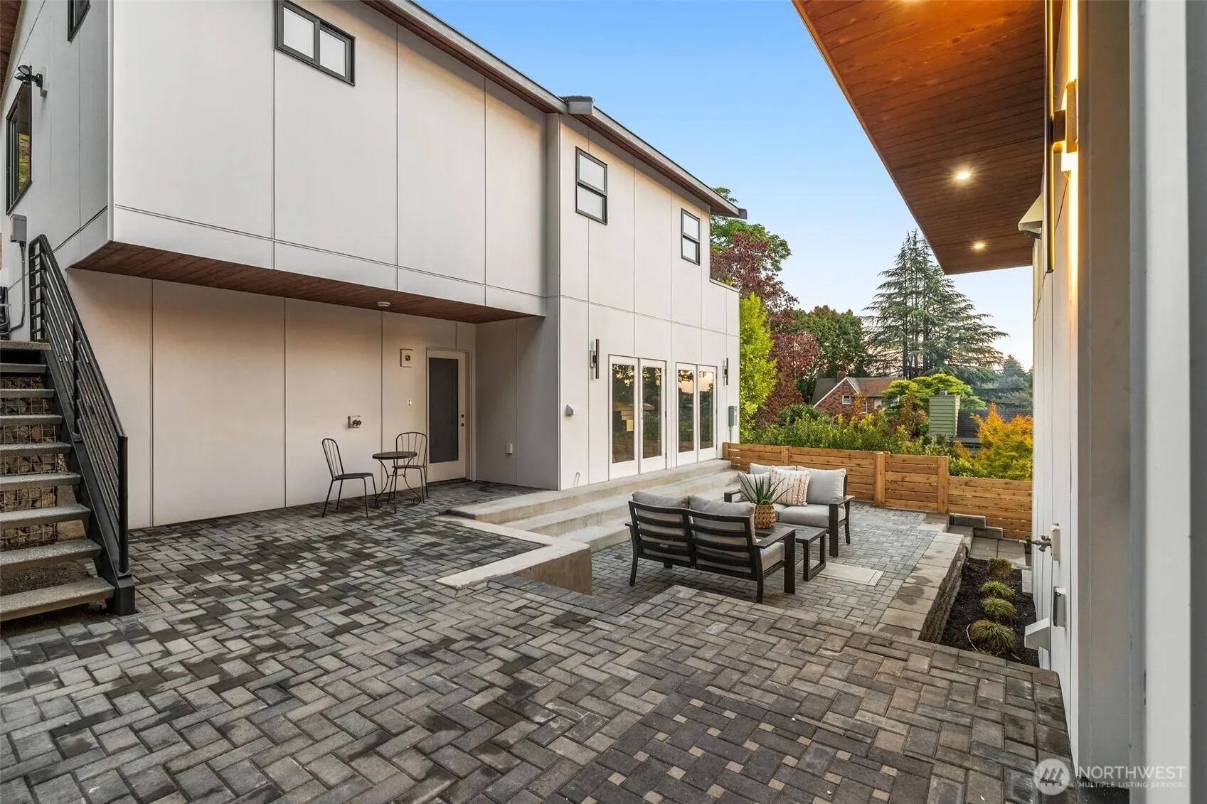 614 33rd Avenue E, Seattle, WA 98112