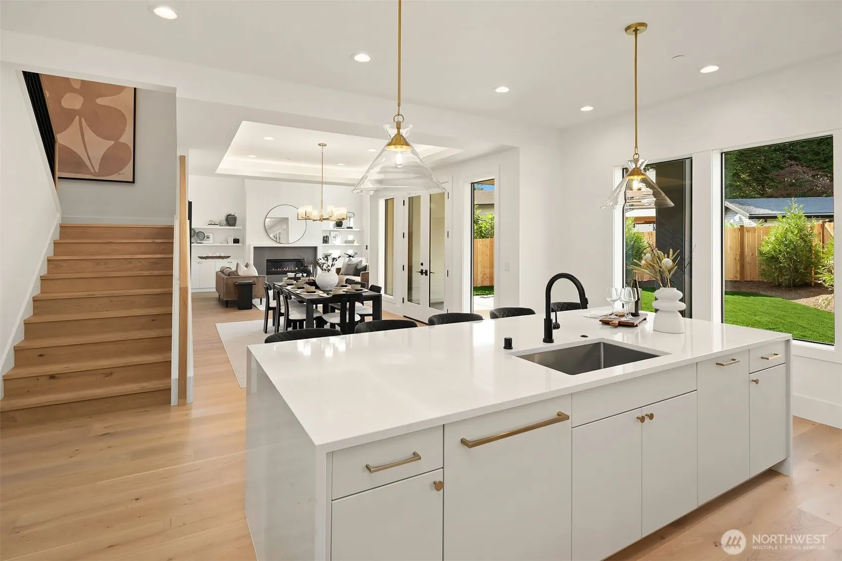 13216 NE 129th Place , Kirkland, WA 98034