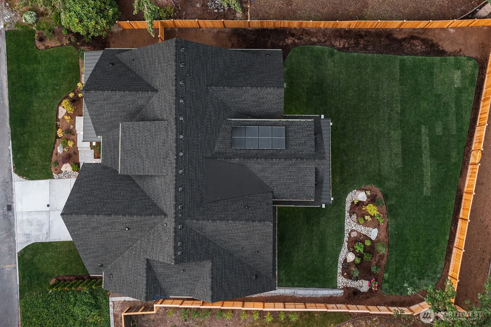 13216 NE 129th Place , Kirkland, WA 98034