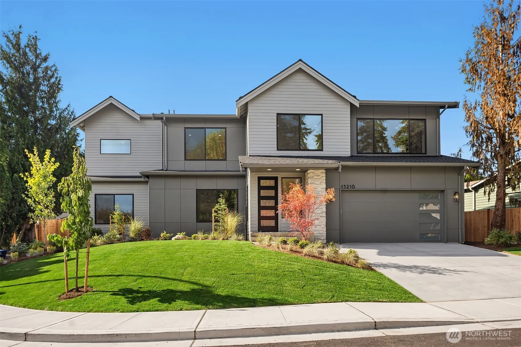 13216 NE 129th Place , Kirkland, WA 98034