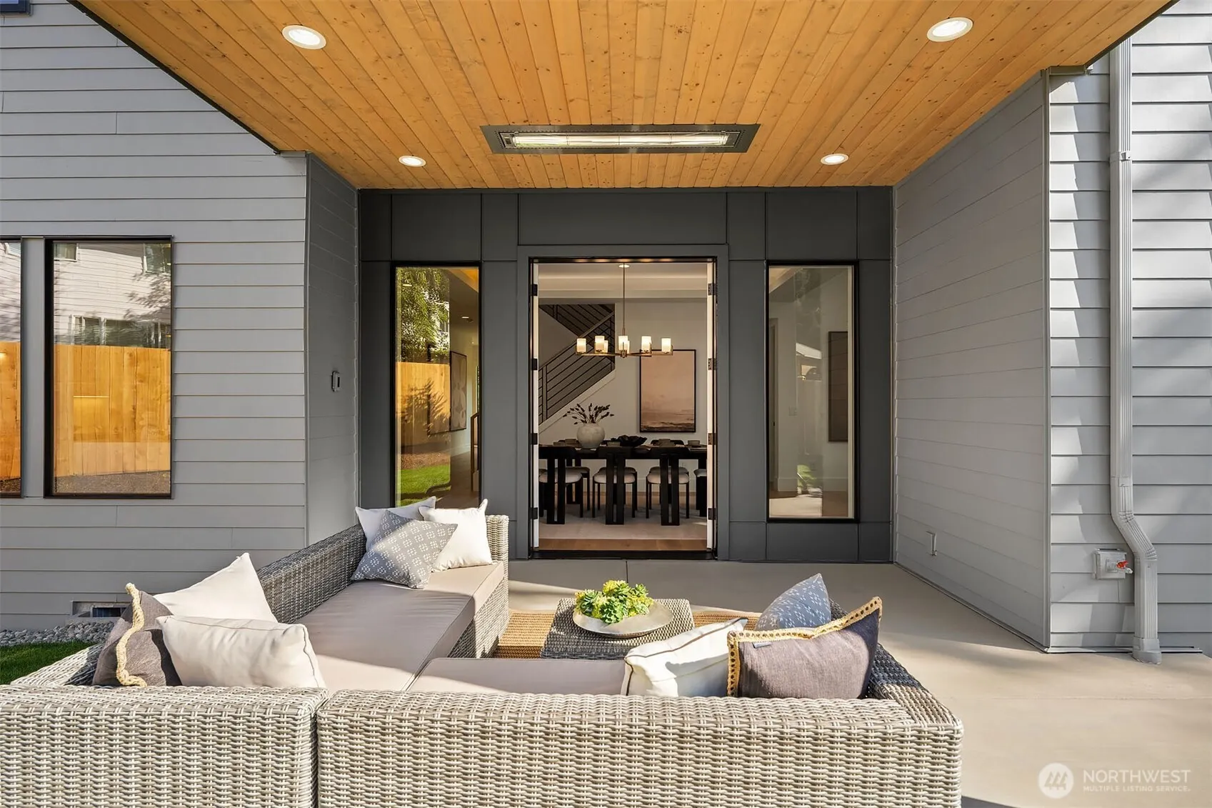 13216 NE 129th Place , Kirkland, WA 98034