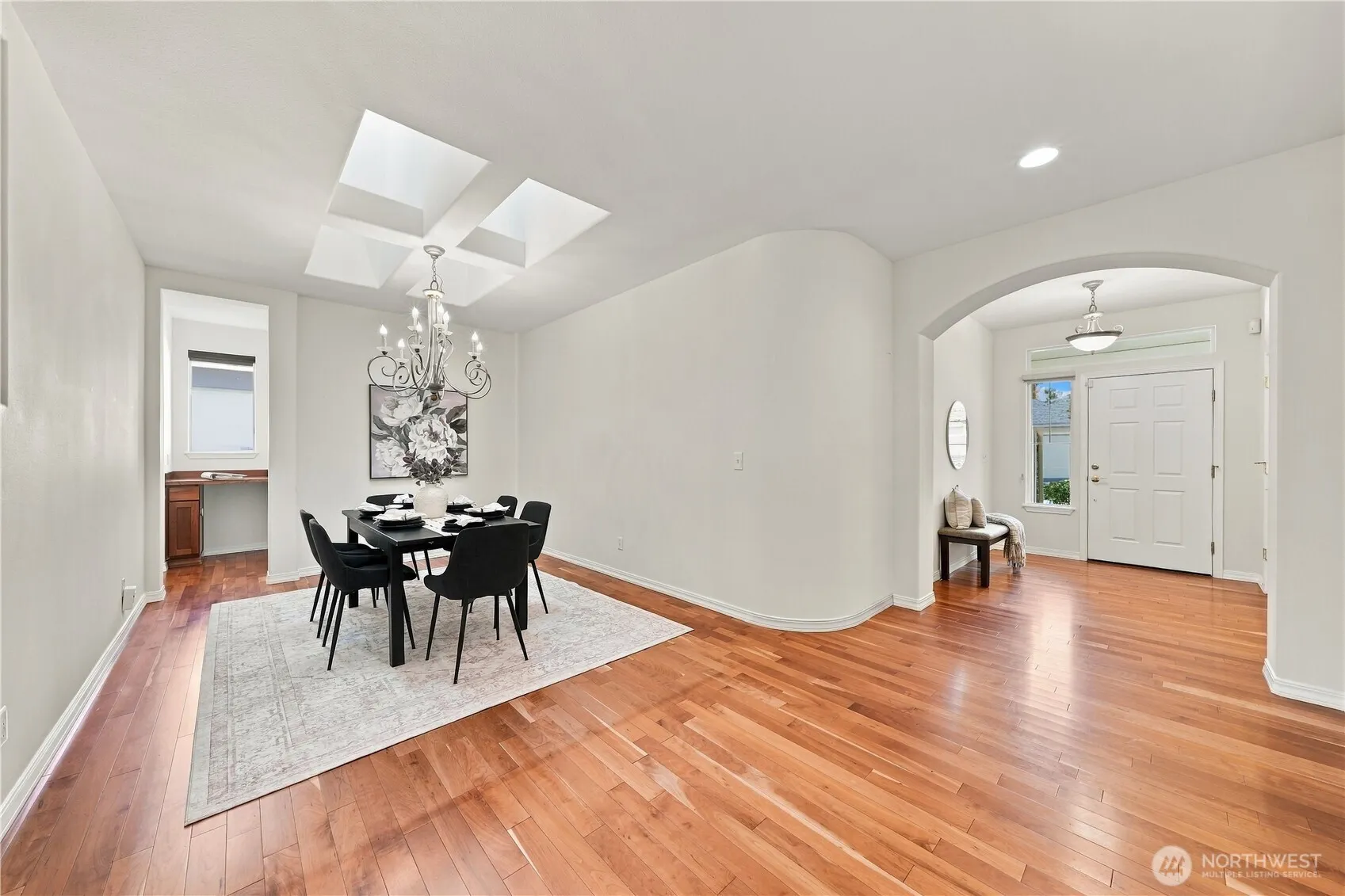 12423 231st Avenue NE, Redmond, WA 98053